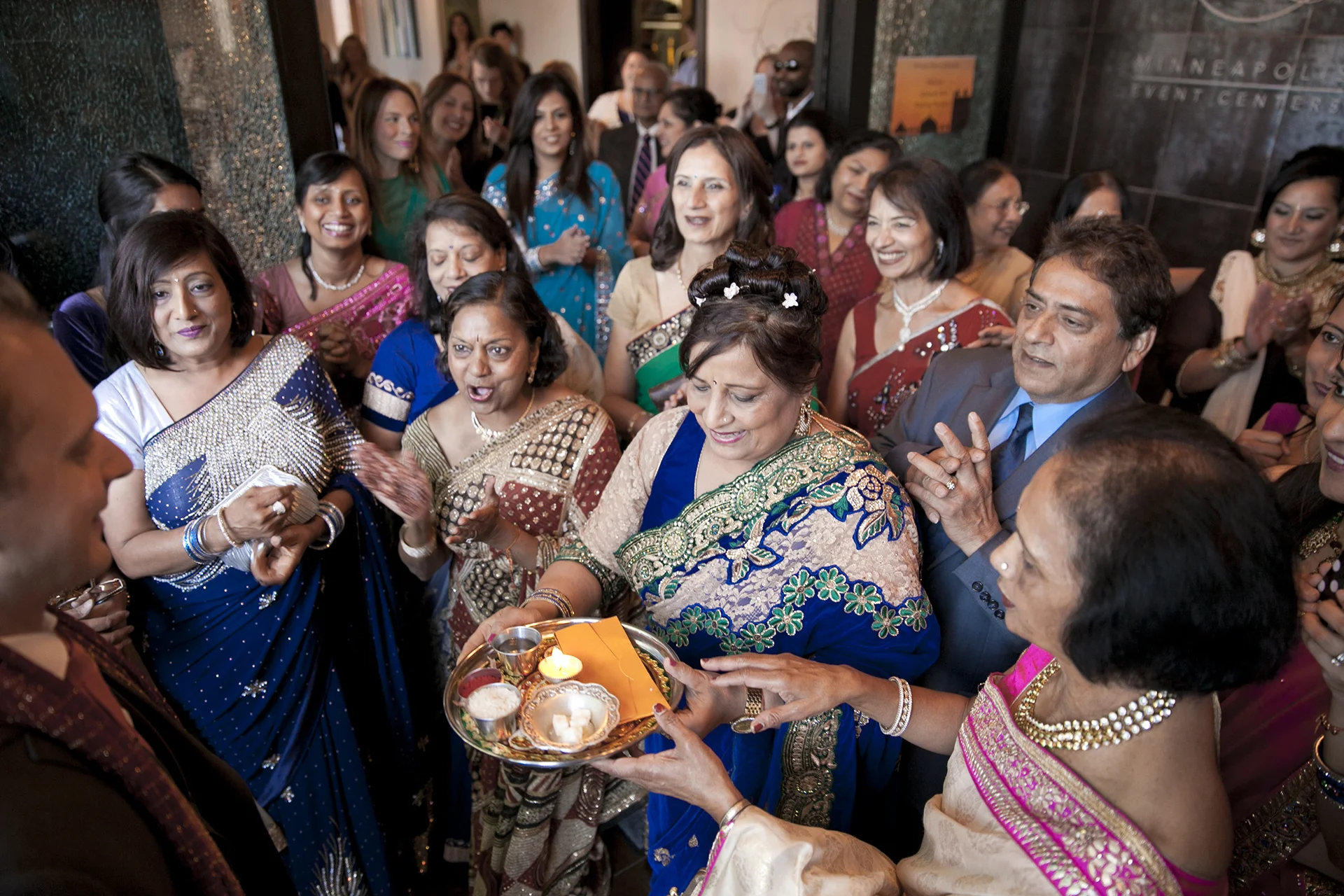 LaceHanky_IndianWedding_0007.jpg