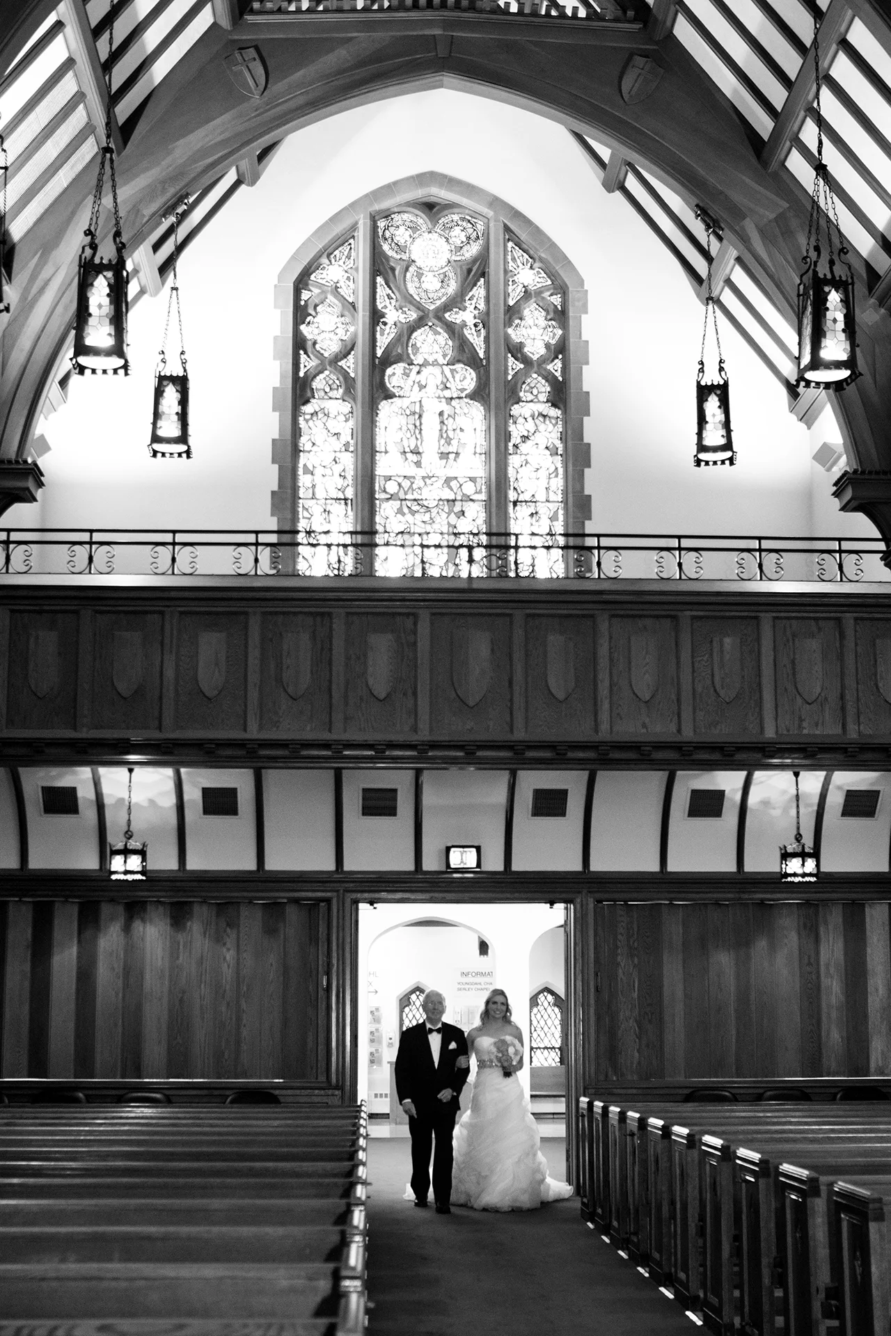 LaceHanky_CountryClub_Wedding_0015.jpg