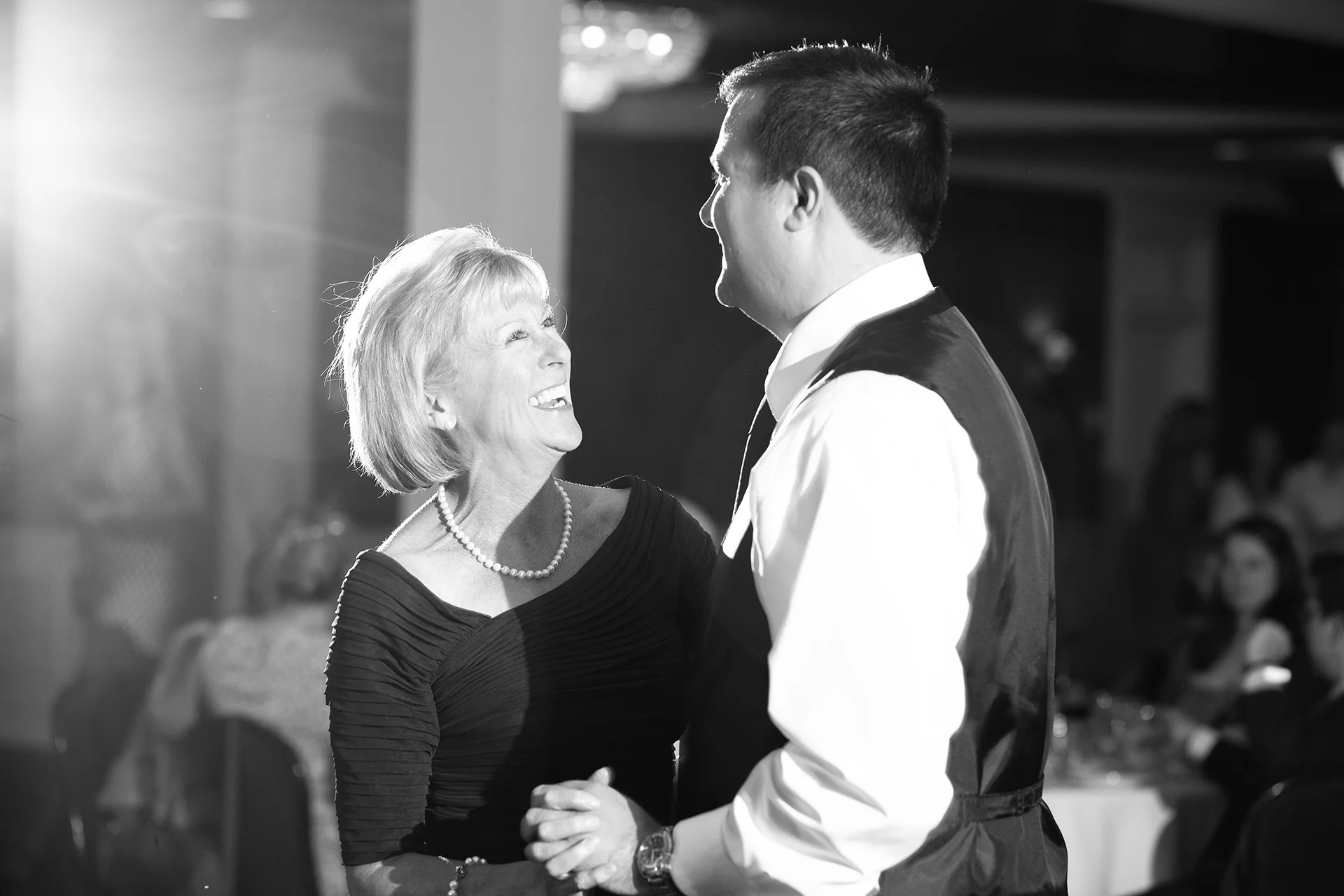 LaceHanky_CountryClub_Wedding_0029.jpg