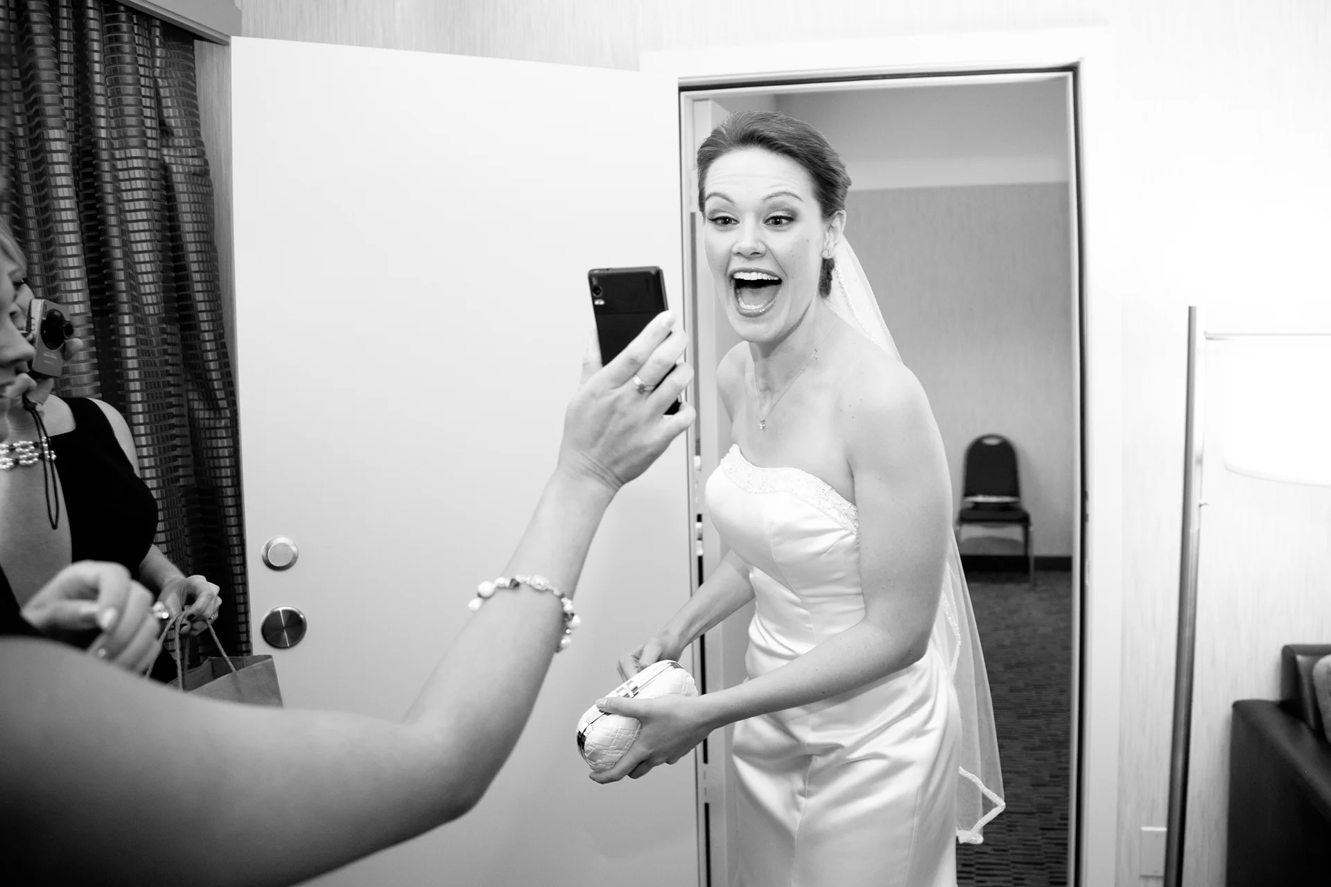LaceHanky_Church_Wedding_0007.jpg