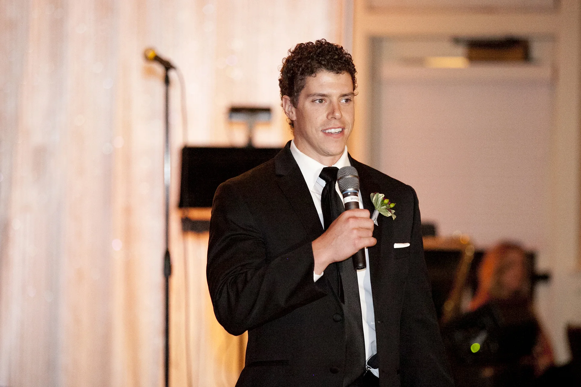 LaceHanky_Church_Wedding_0075.jpg