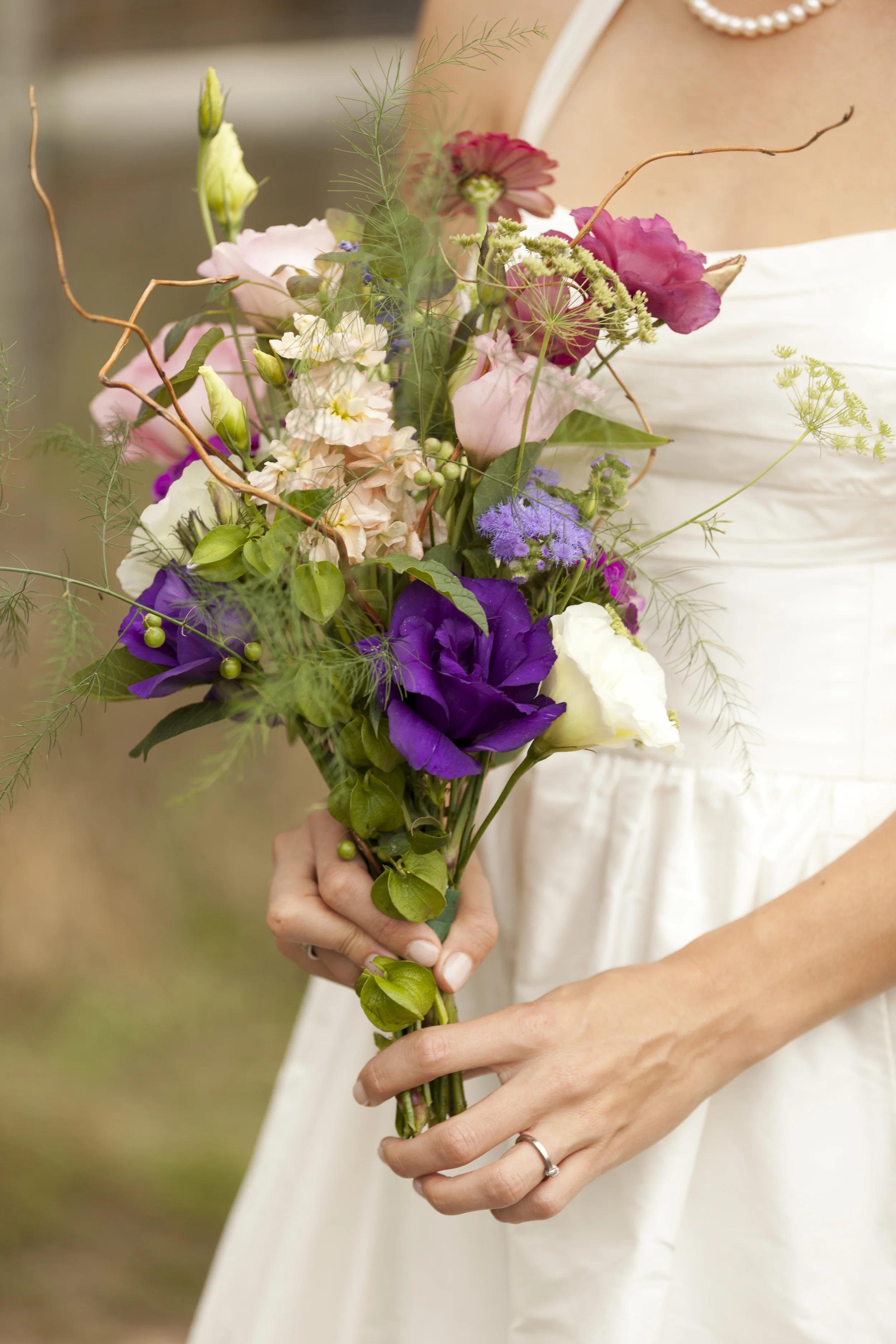 LaceHanky_Farm_Wedding_0014.jpg