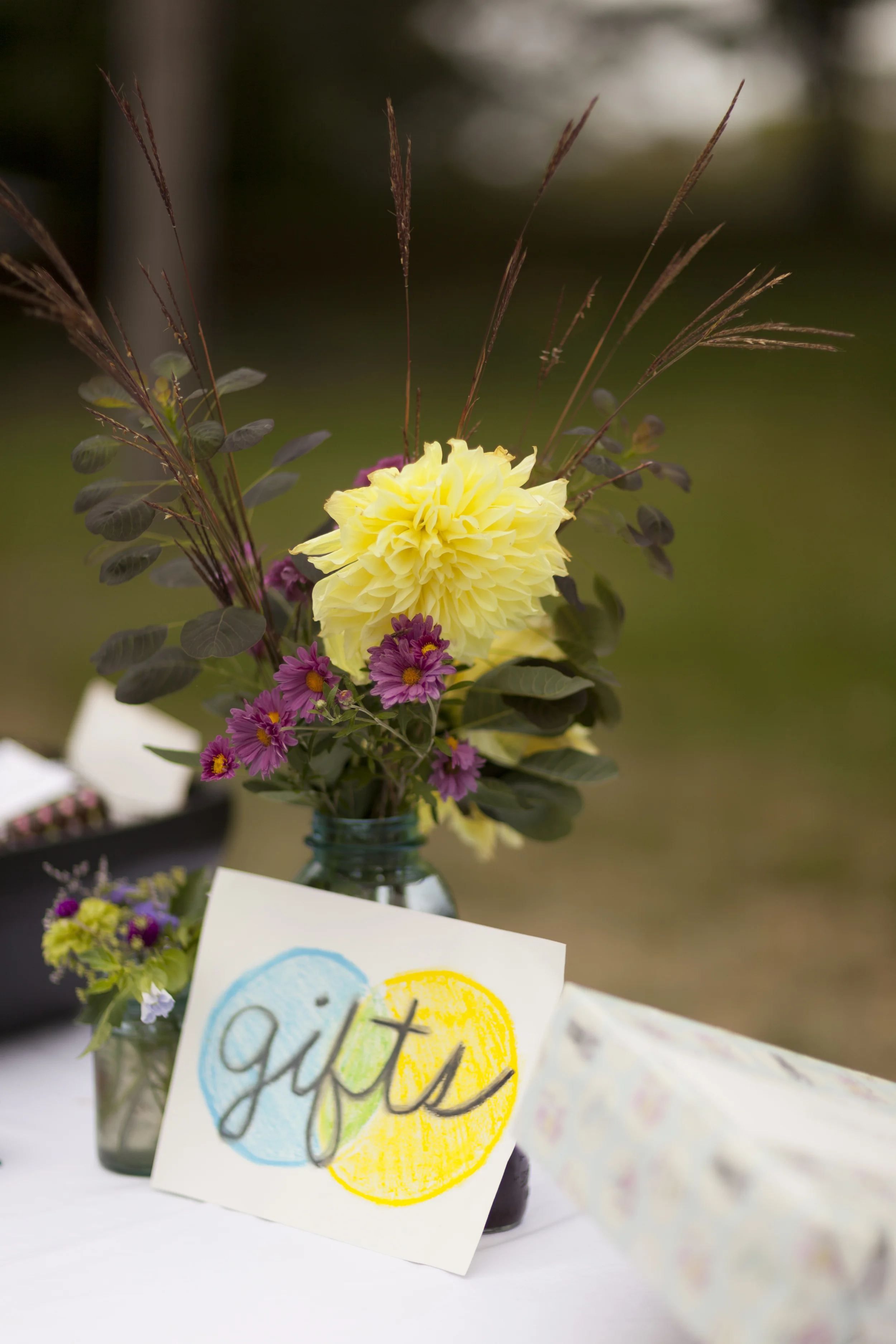 LaceHanky_Farm_Wedding_0036.jpg