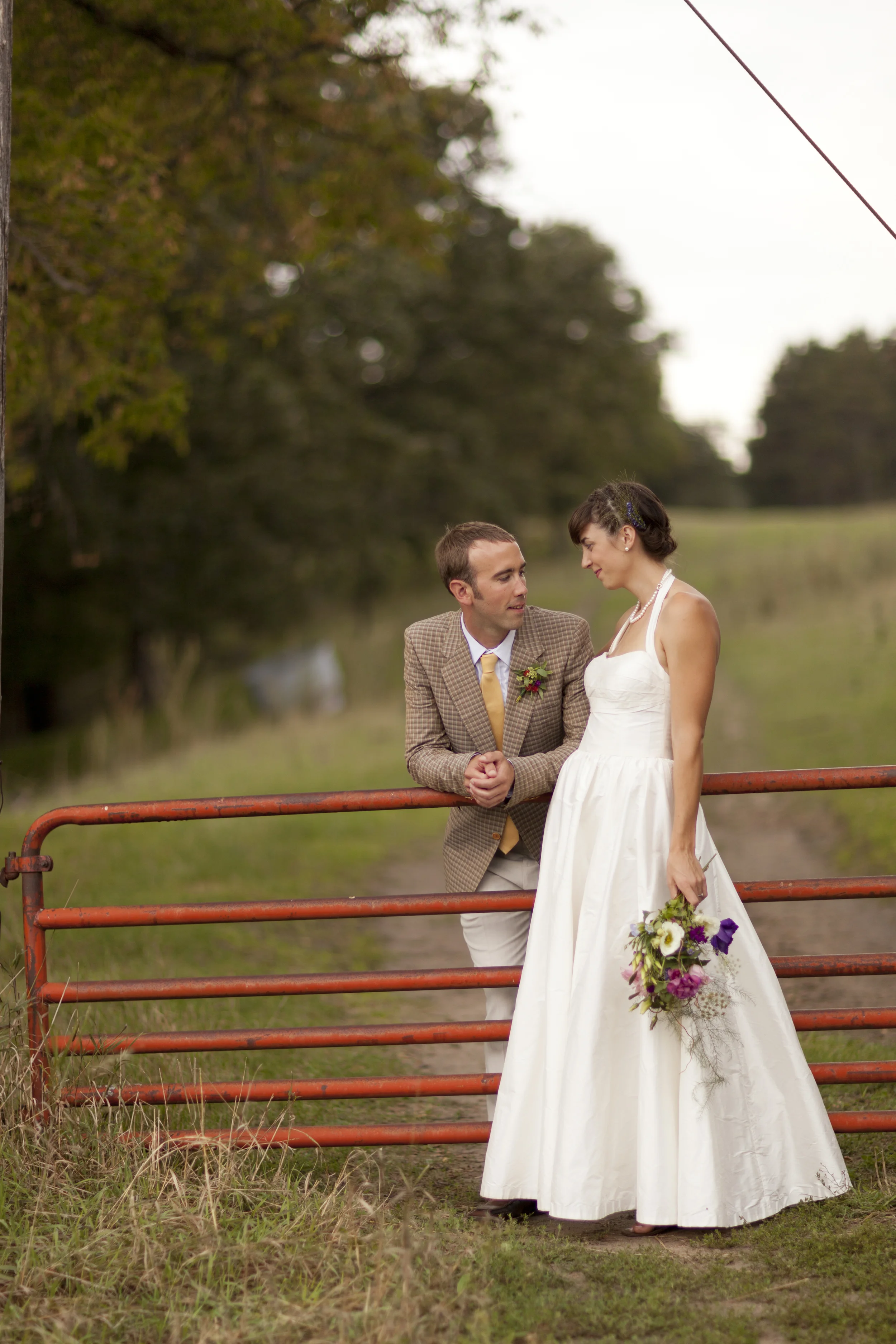 LaceHanky_Farm_Wedding_0045.jpg