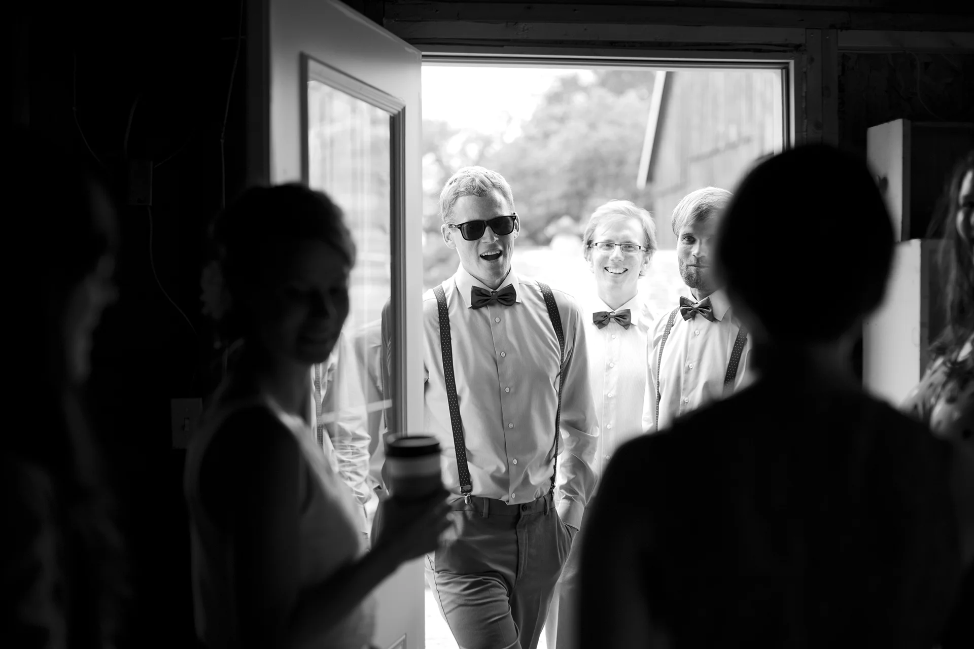 LaceHanky_Farm_Wedding_0053.jpg
