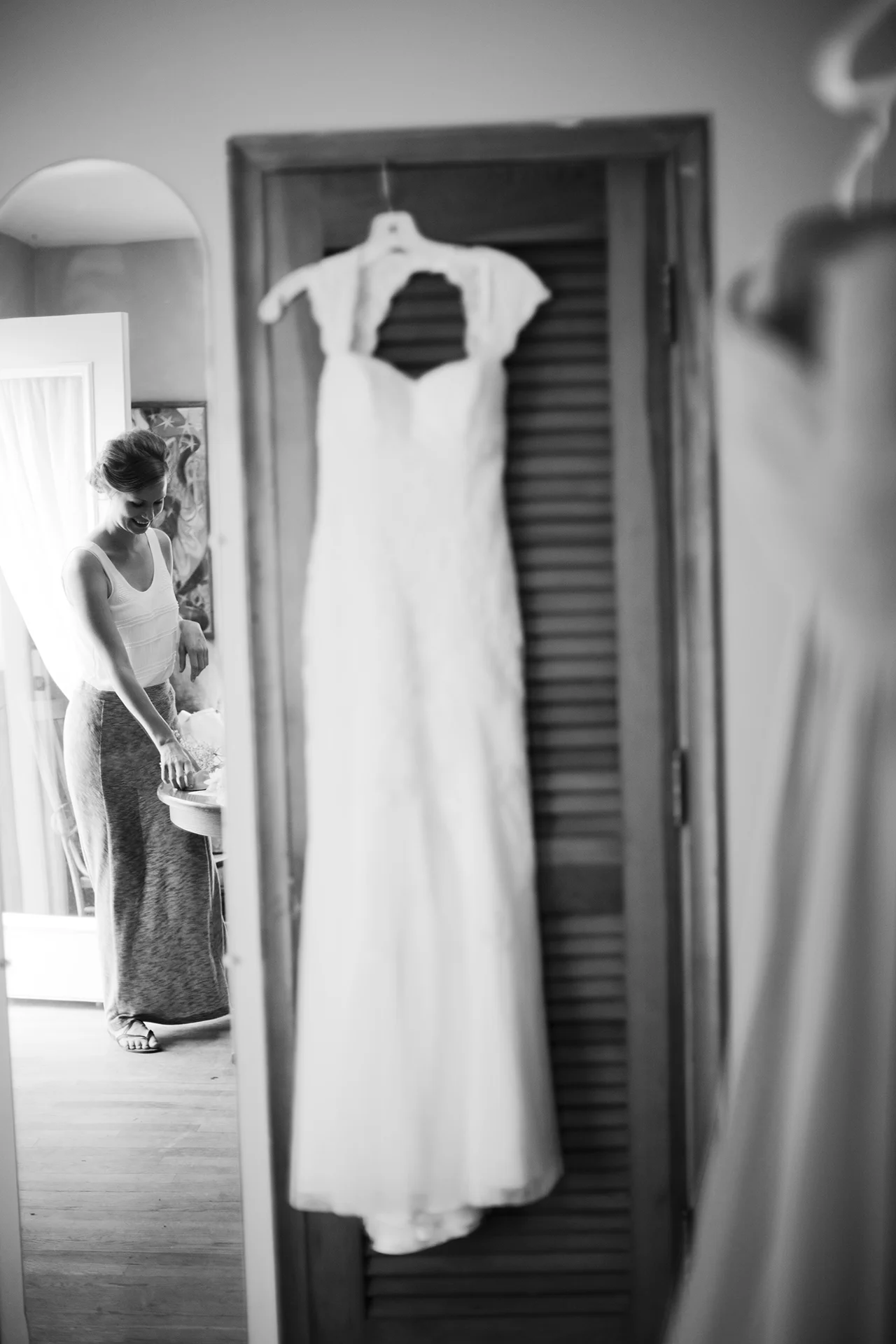 LaceHanky_Farm_Wedding_0054.jpg
