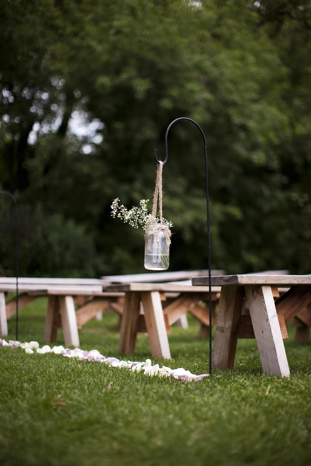 LaceHanky_Farm_Wedding_0056.jpg