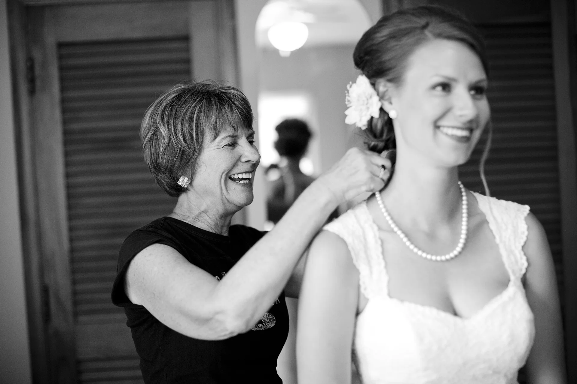 LaceHanky_Farm_Wedding_0063.jpg