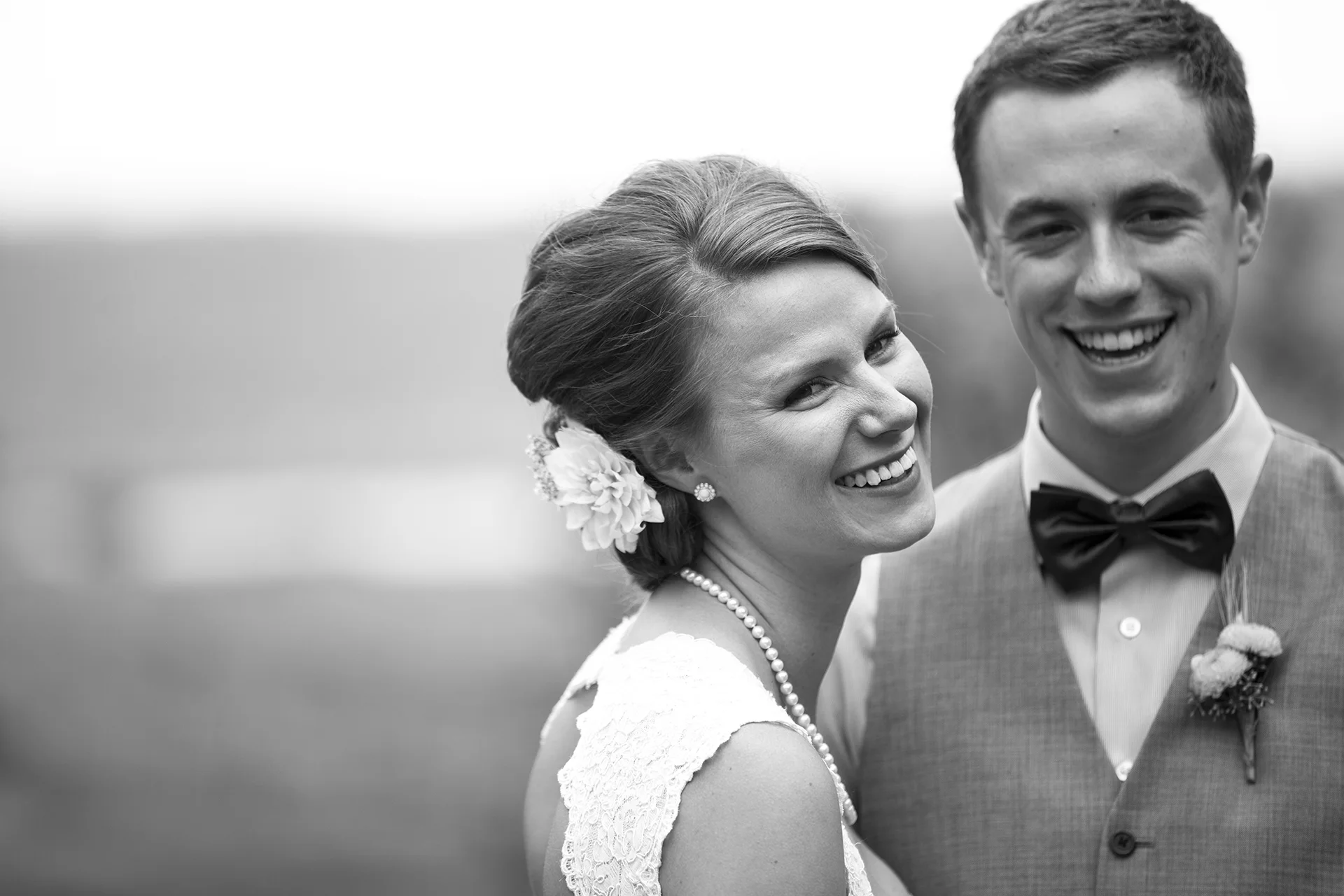 LaceHanky_Farm_Wedding_0069.jpg