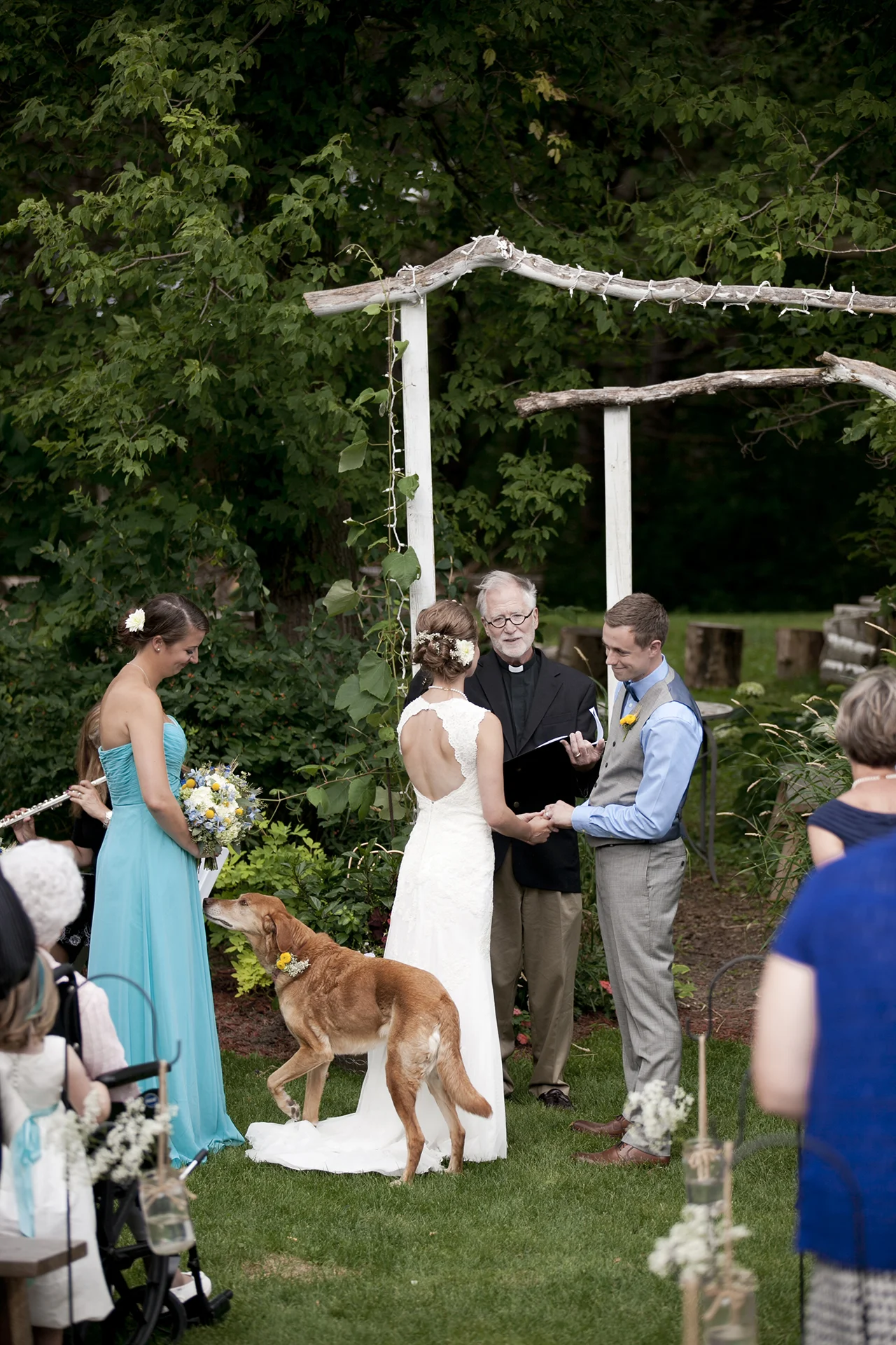 LaceHanky_Farm_Wedding_0090.jpg