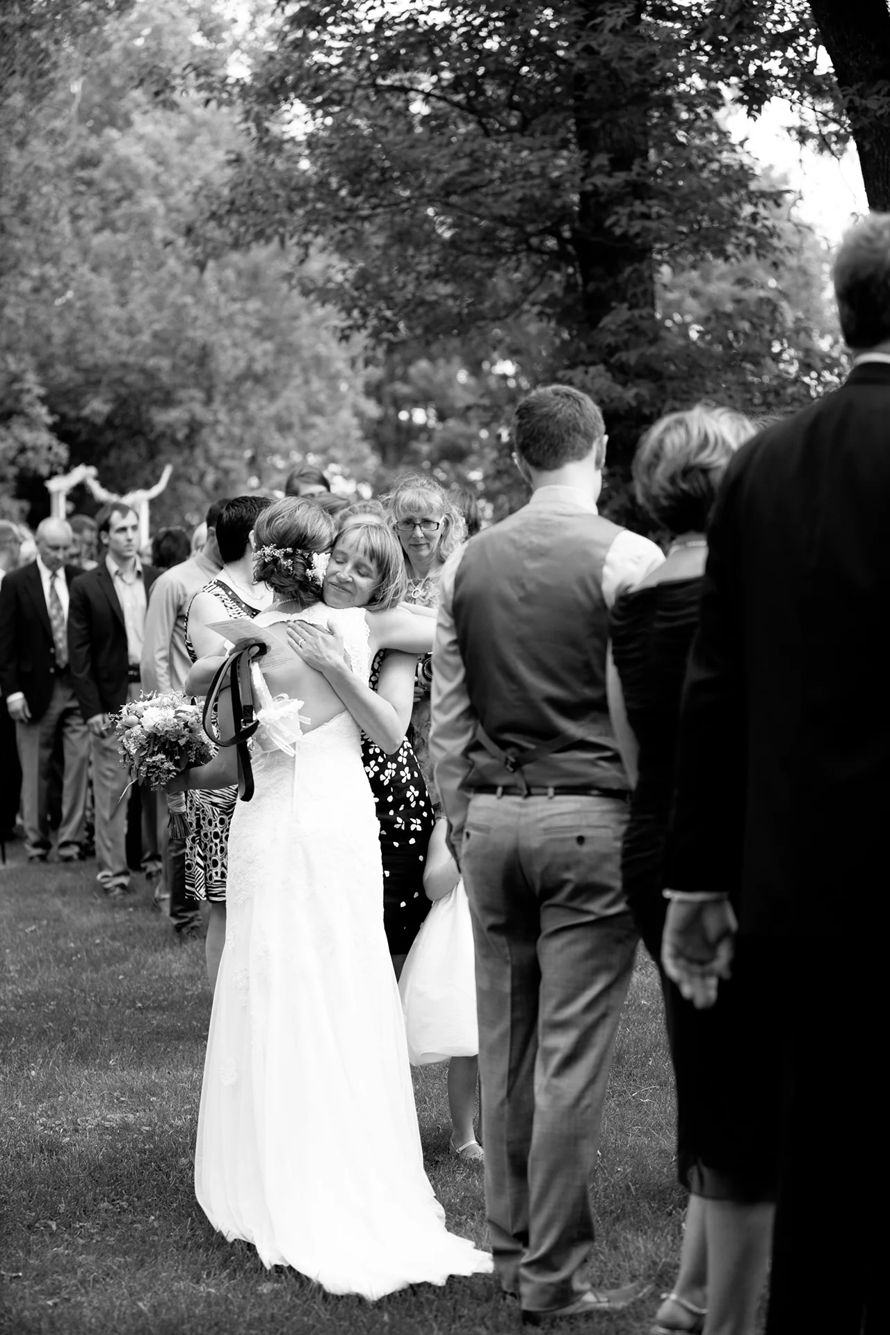 LaceHanky_Farm_Wedding_0095.jpg