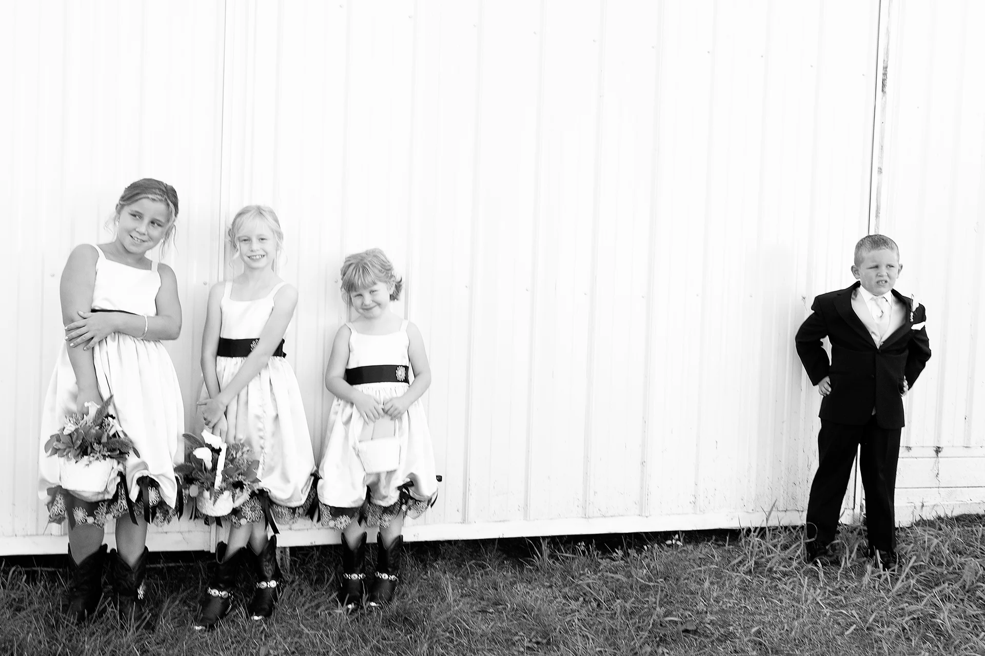 LaceHanky_Farm_Wedding_0119.jpg