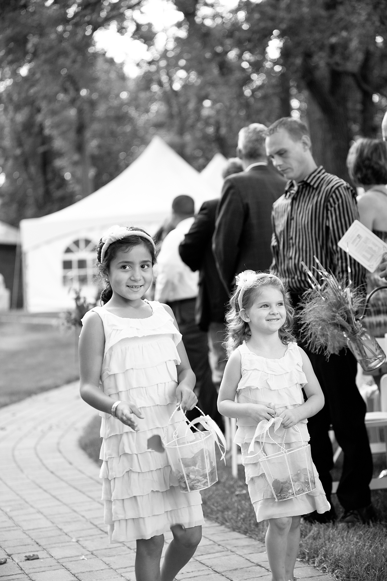 LaceHanky_Farm_Wedding_0157.jpg
