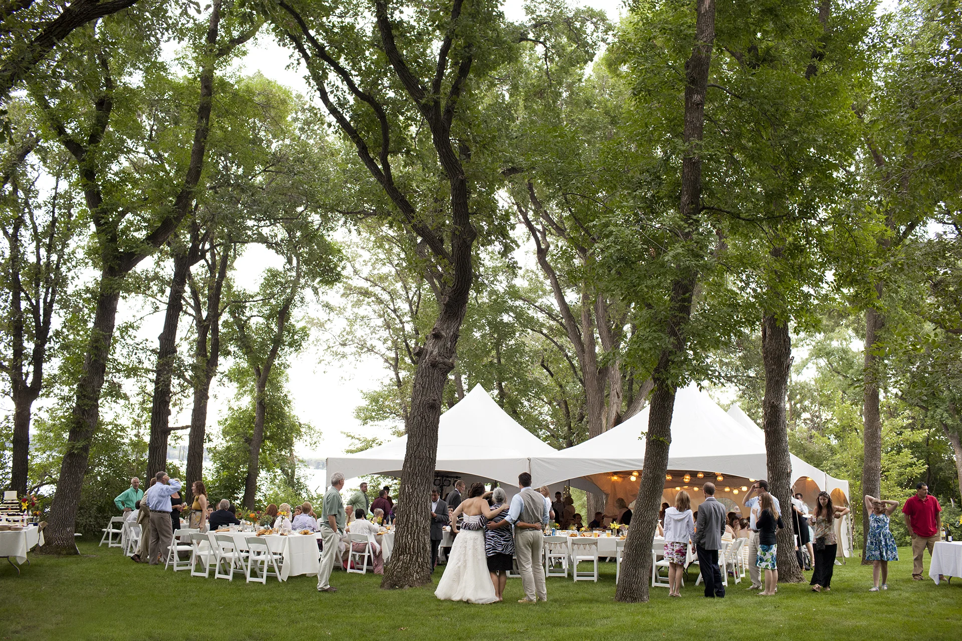 LaceHanky_Farm_Wedding_0165.jpg