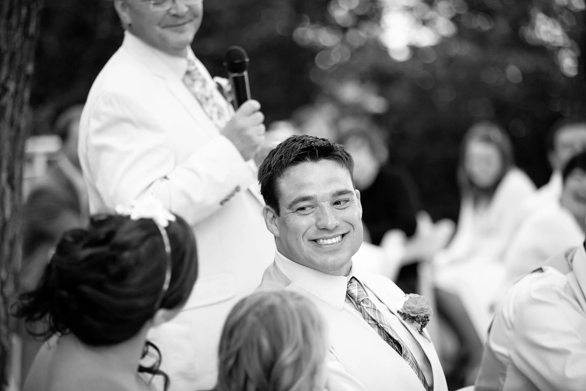 LaceHanky_Farm_Wedding_0176.jpg