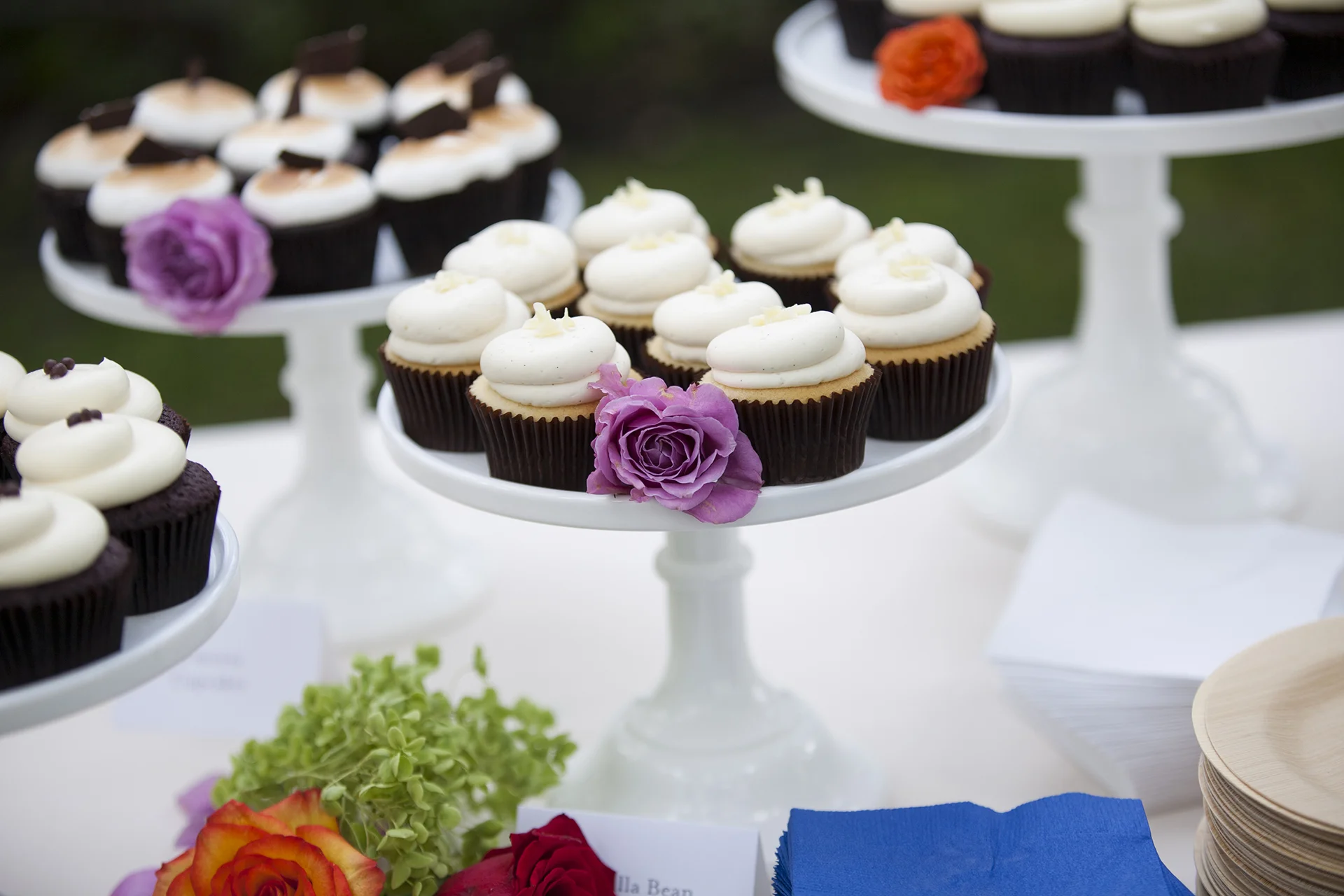 LaceHanky_Farm_Wedding_0182.jpg