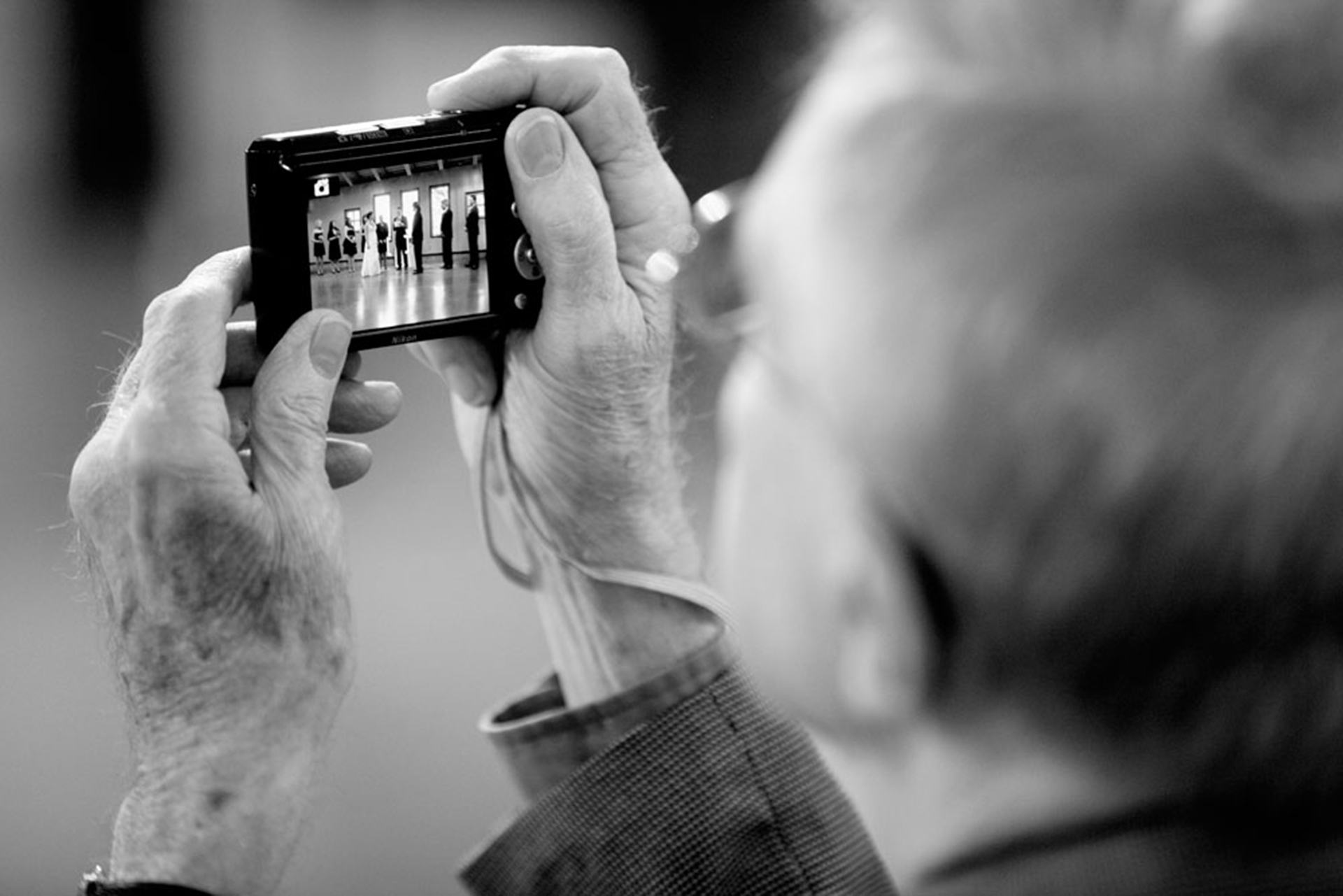 LaceHanky_Farm_Wedding_0211.jpg