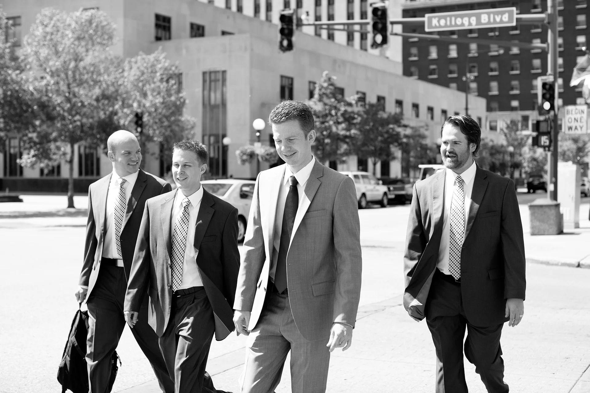 LaceHanky_City_Wedding_0006.jpg
