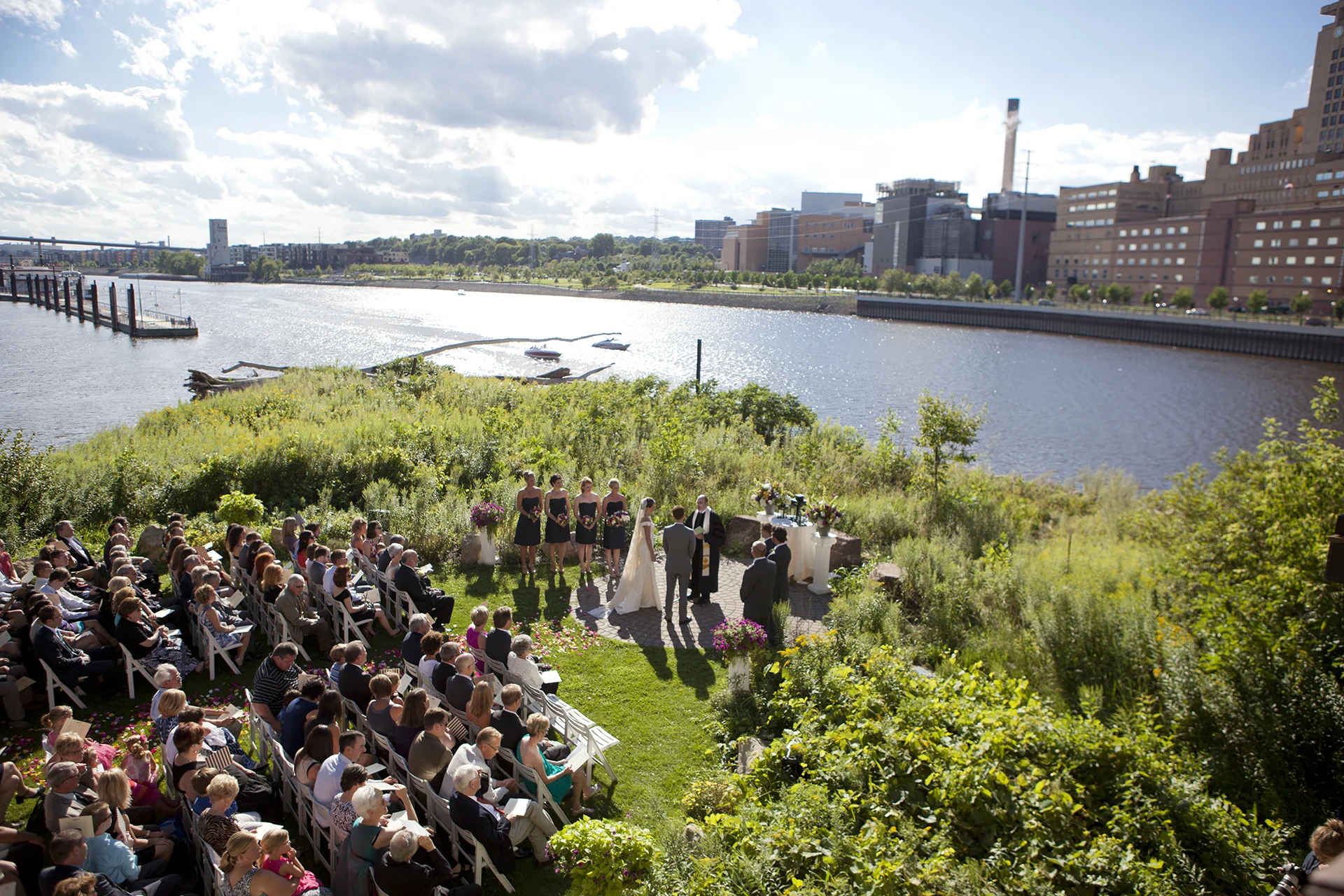 LaceHanky_City_Wedding_0024.jpg