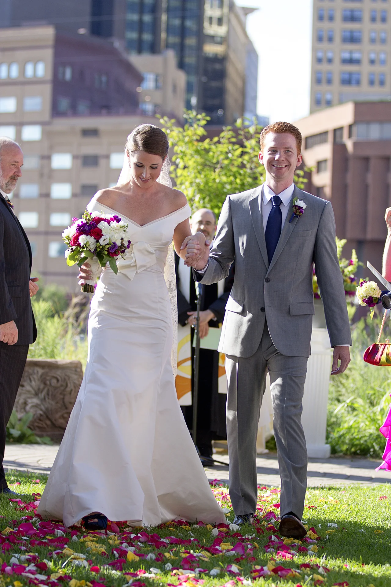LaceHanky_City_Wedding_0027.jpg