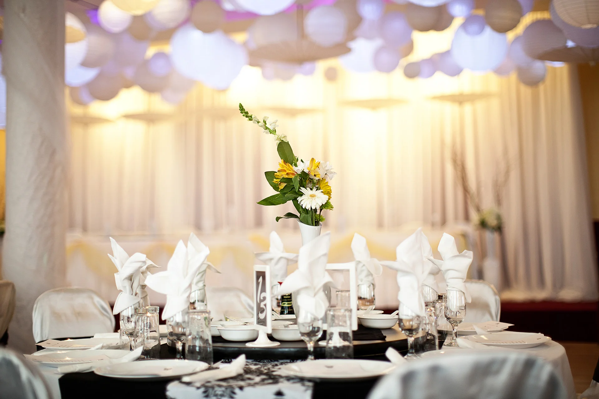 LaceHanky_City_Wedding_0071.jpg
