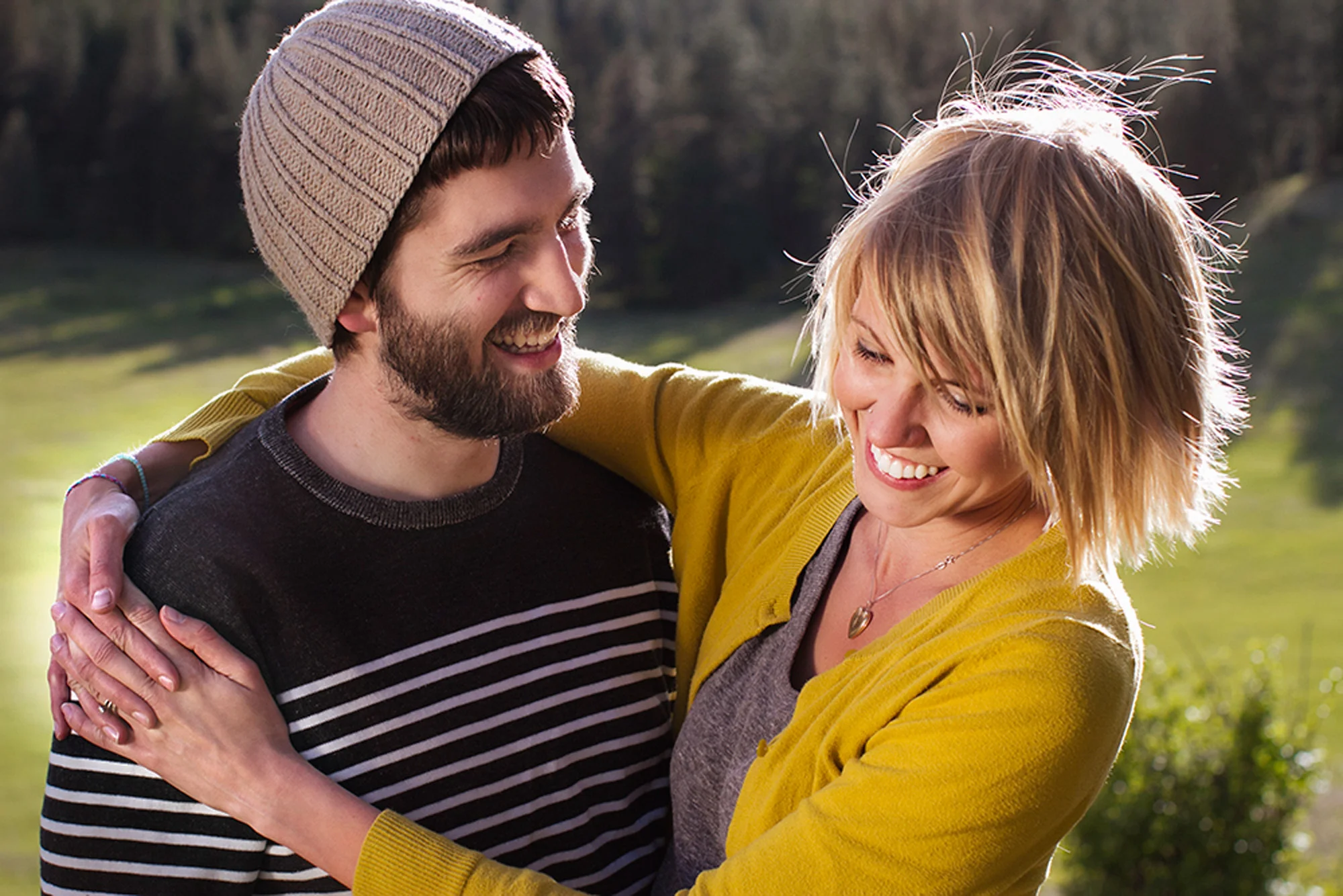 PDN_LaceHanky_Photography_Engagement_005.jpg