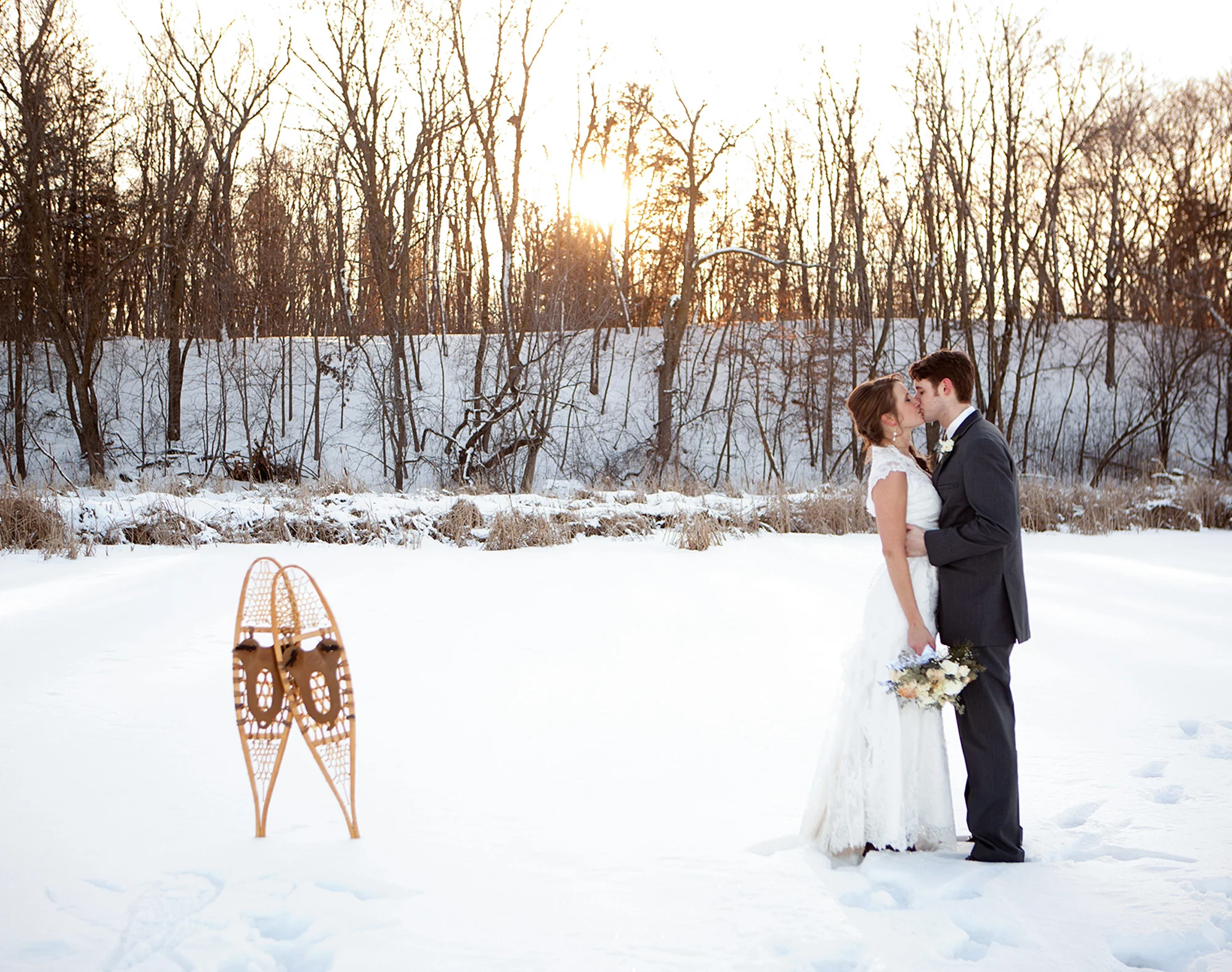 LaceHanky_WinterWeddings_022.jpg