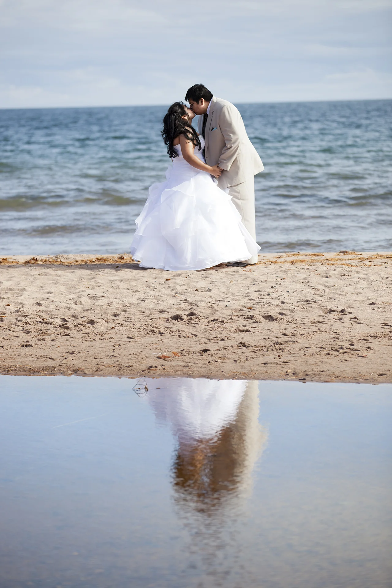 LaceHanky_Beach_Wedding_00004.jpg