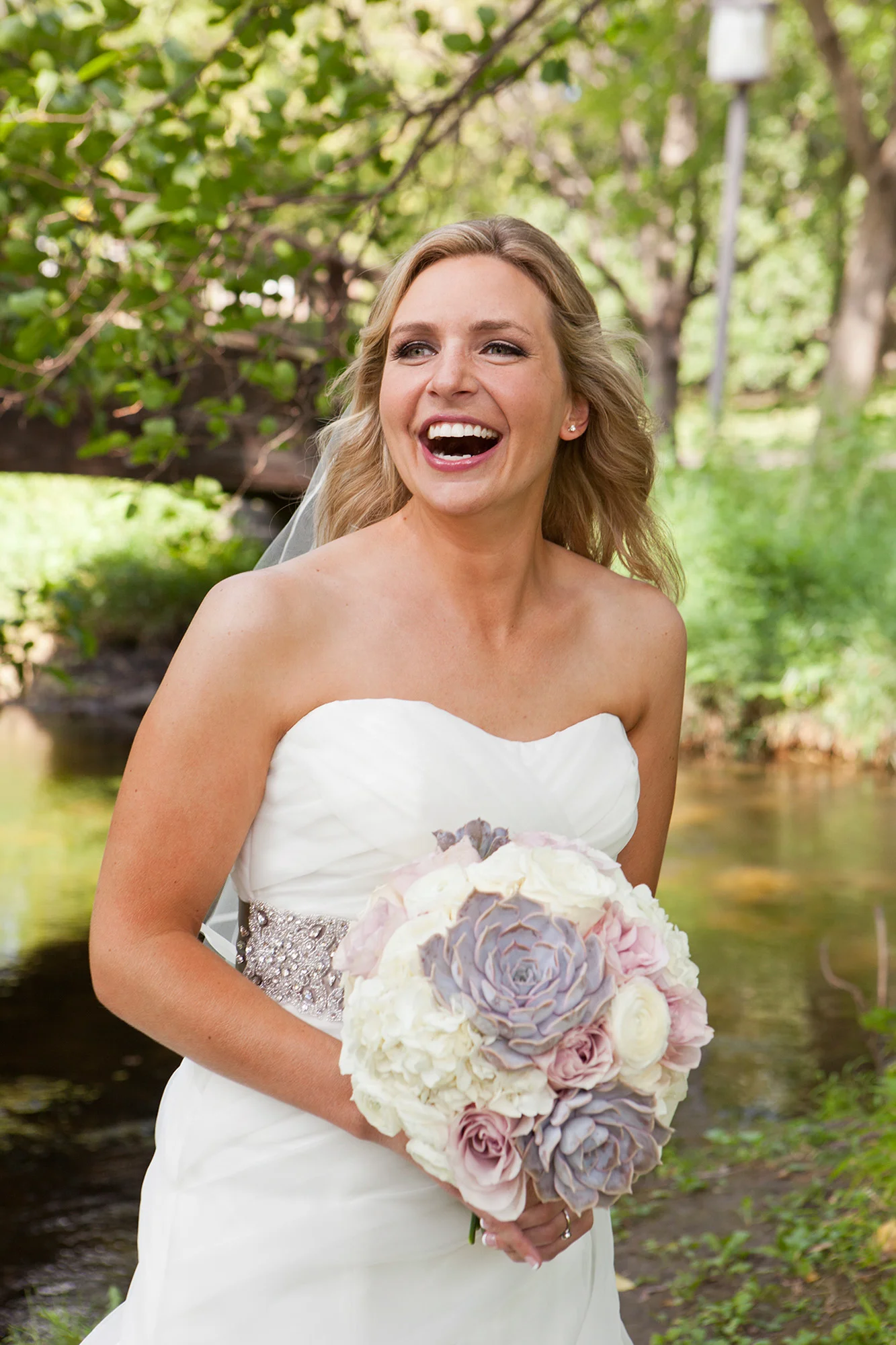 LaceHanky_CountryClub_Wedding_0010.jpg