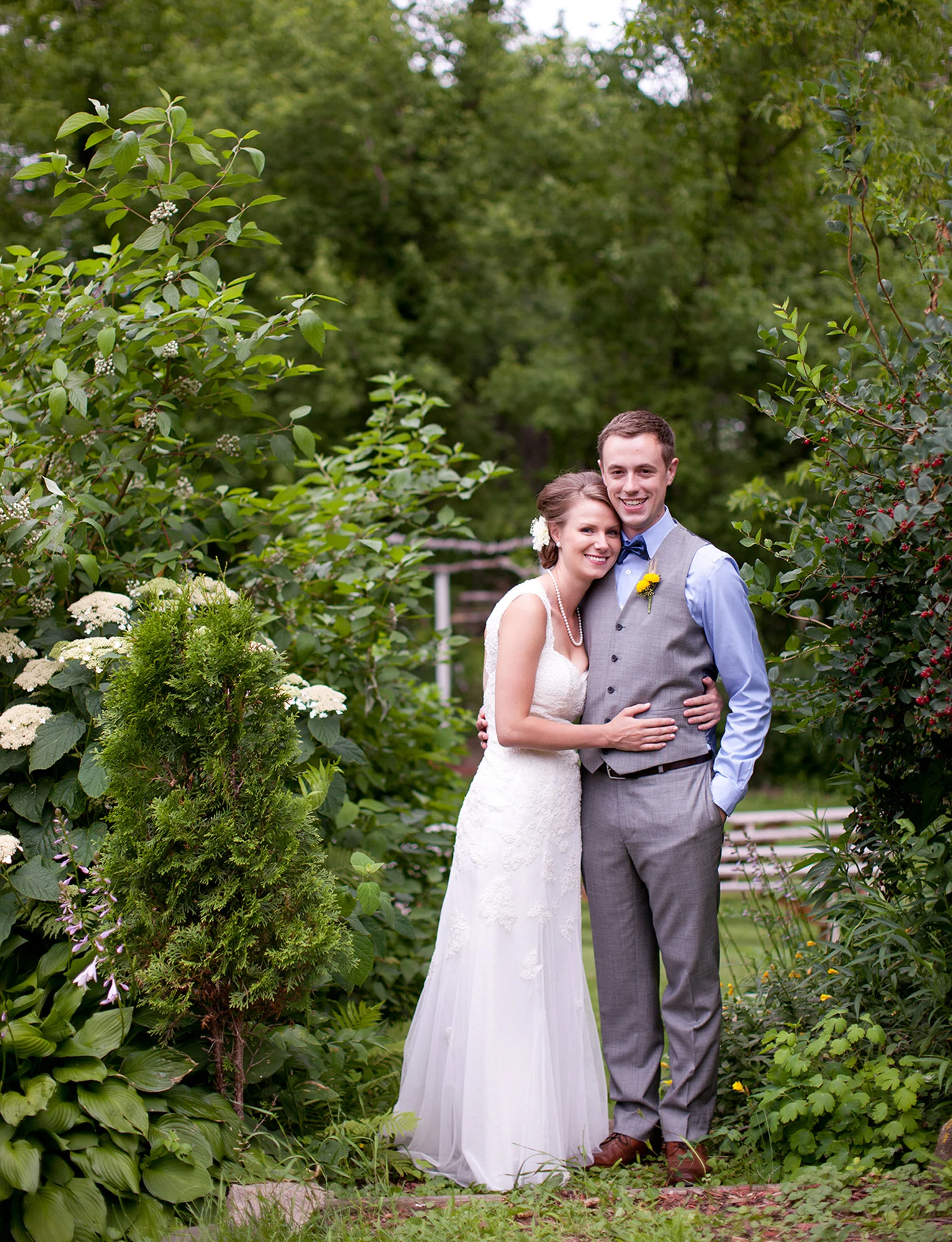 LaceHanky_Farm_Wedding_0074.jpg