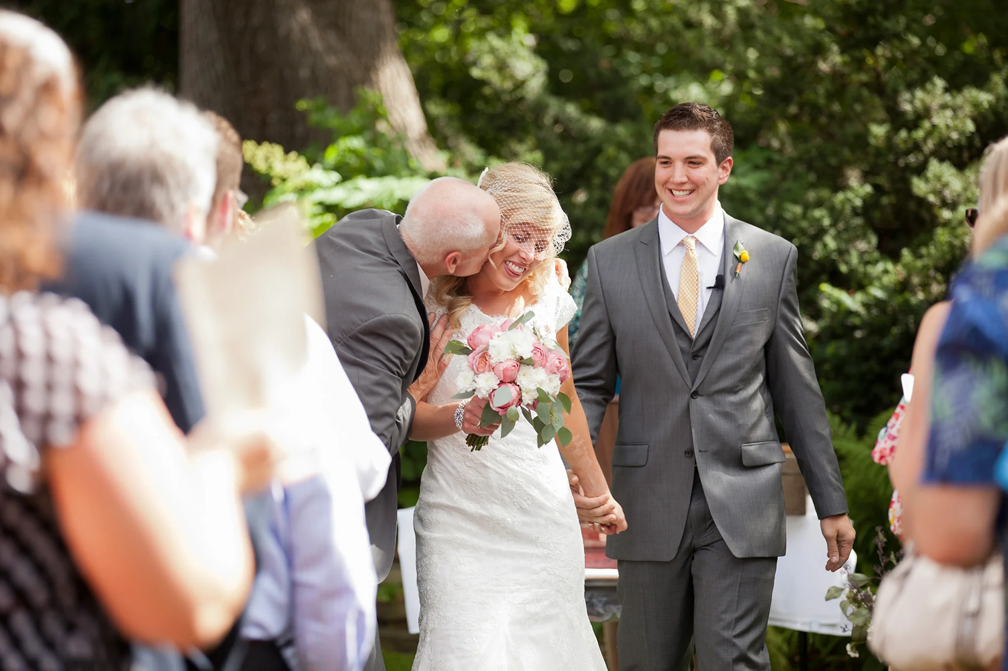 LaceHanky_SpringWeddings_027.jpg