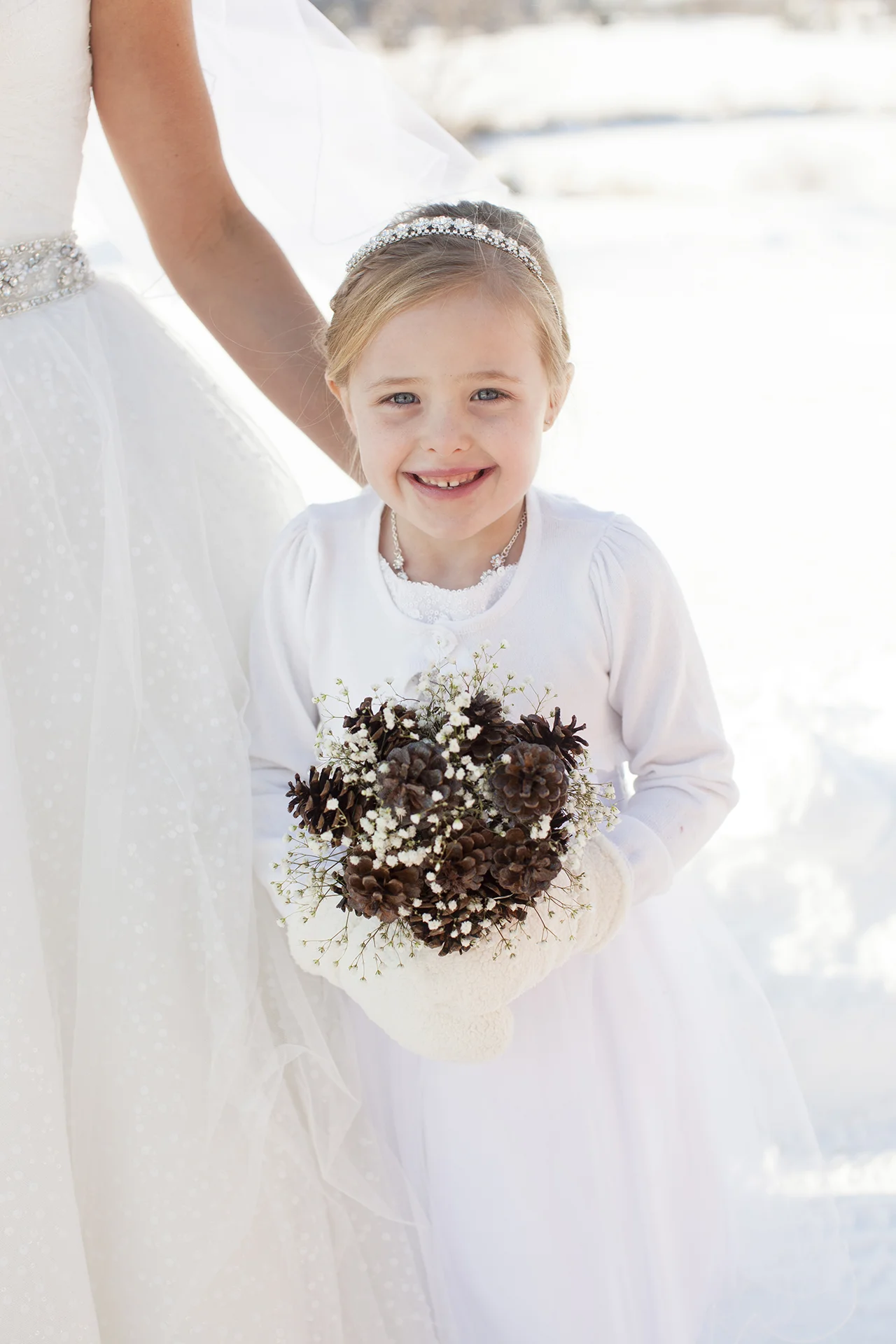 LaceHanky_Winter_Wedding_00020.jpg