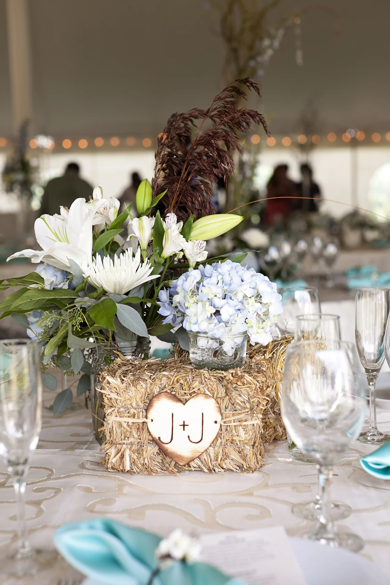 LaceHanky_Elegant_Wedding_00066.jpg