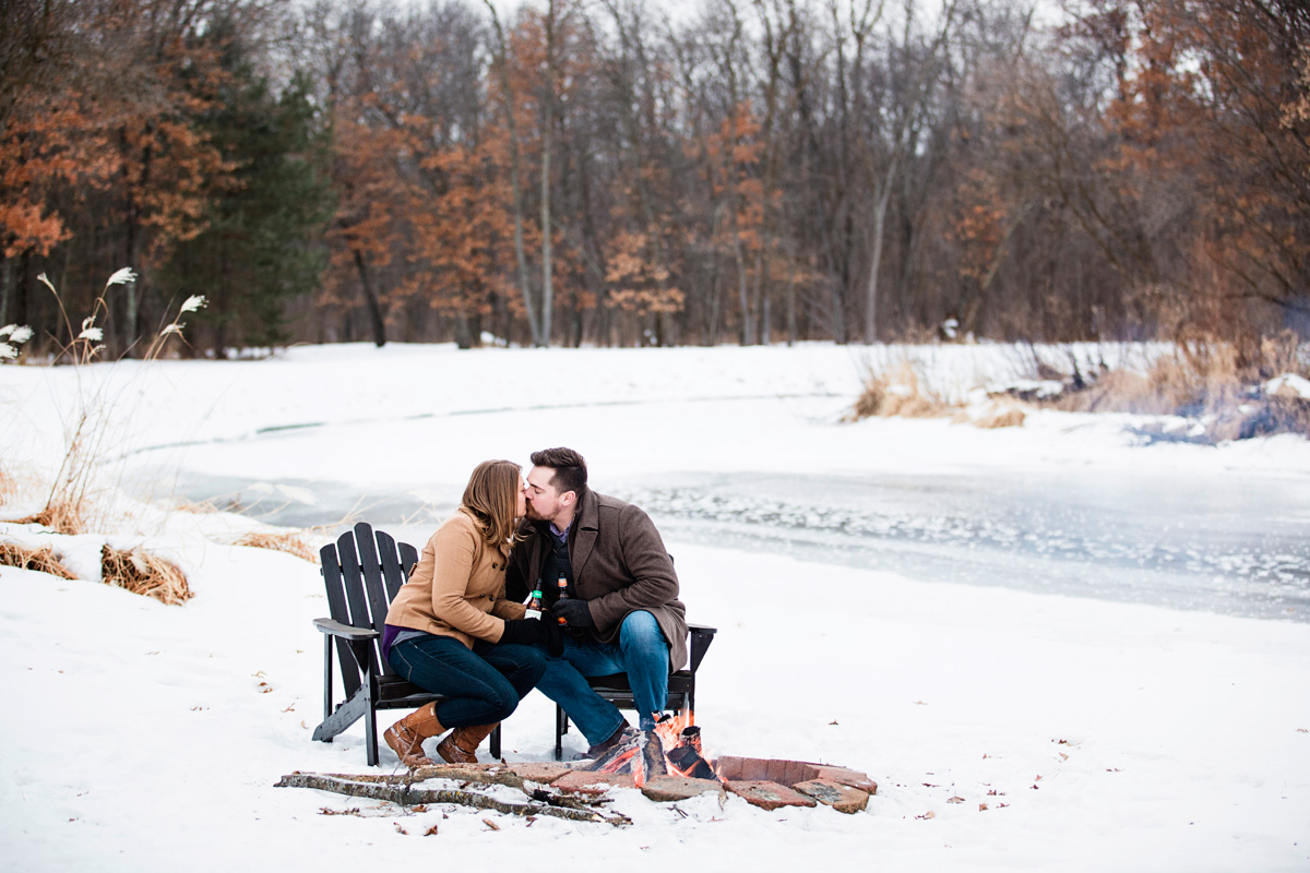 LaceHanky_Wisconsin_Engagement_006.jpg