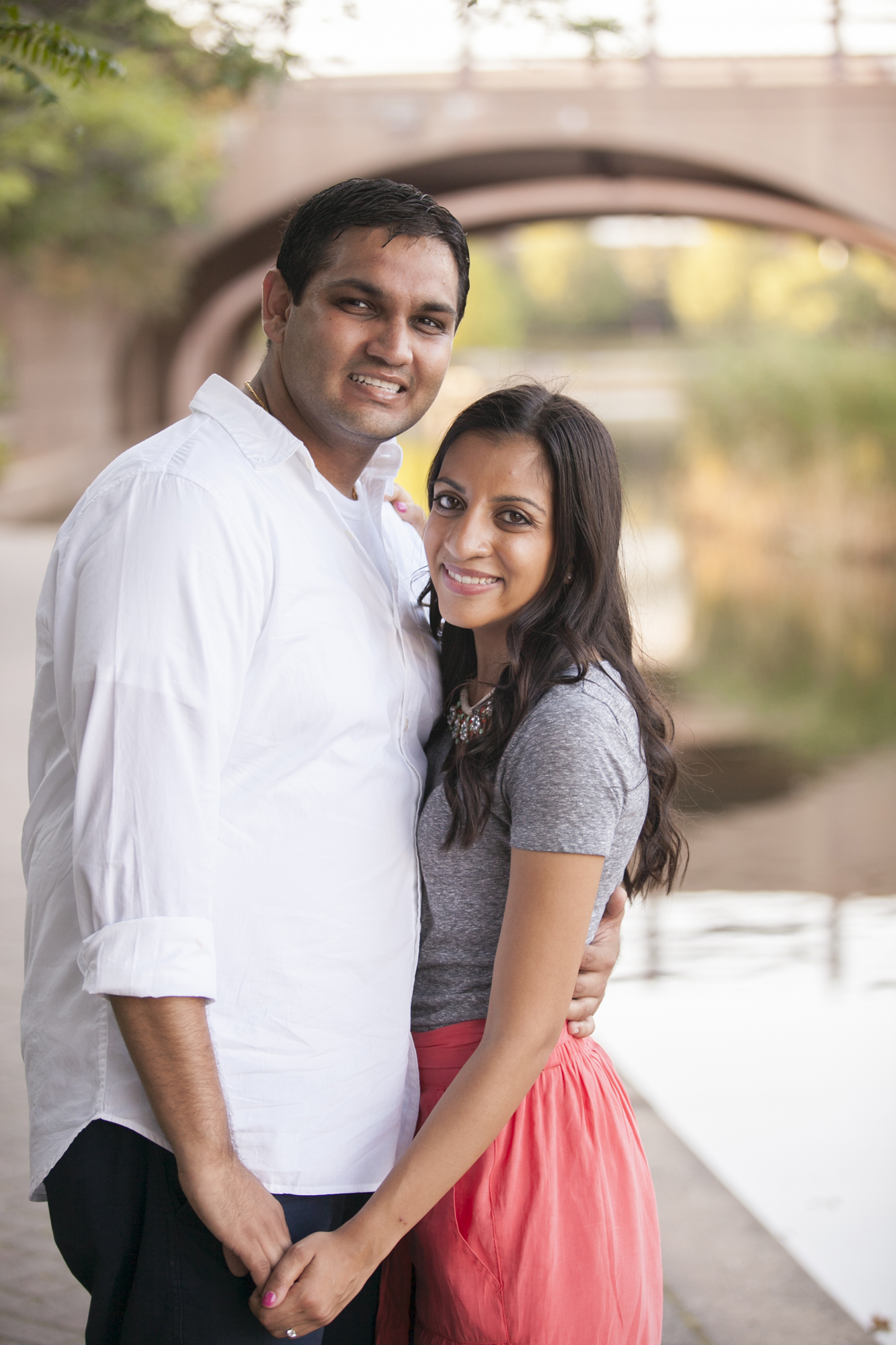 centennial_lake_edina_engagement_19.jpg