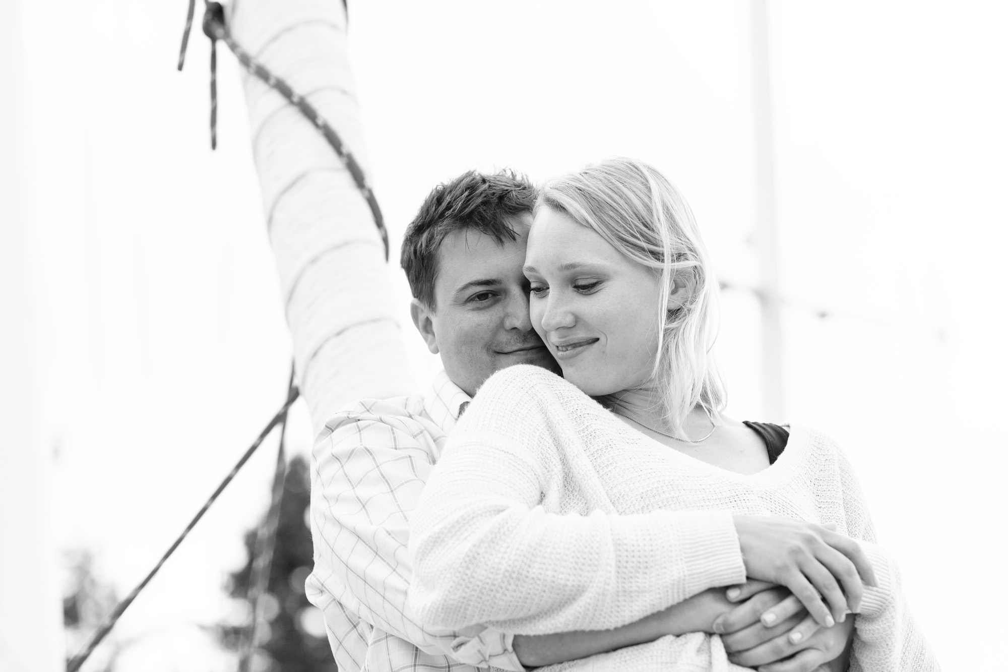 Beach_Sailboat_Engagement_010.jpg