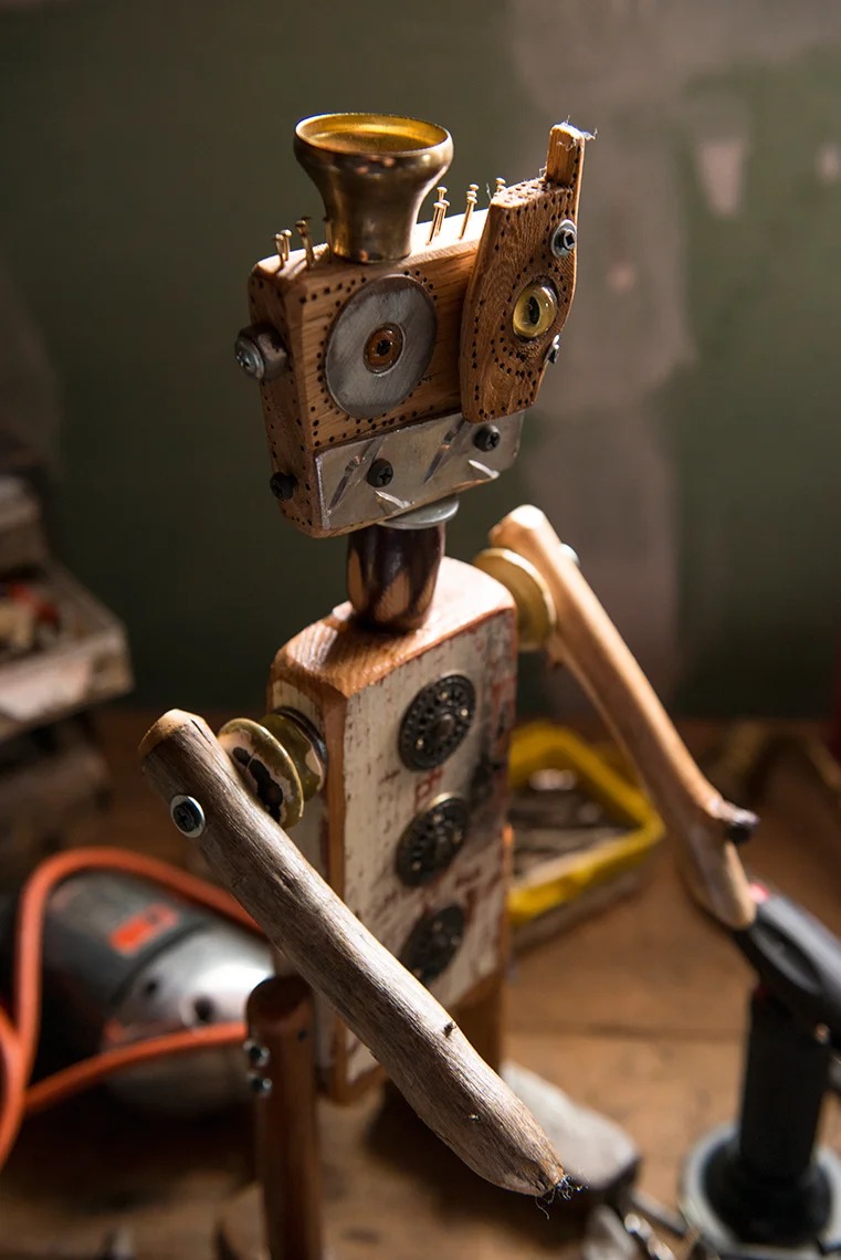 140603_Malakai_Garage_31.jpg