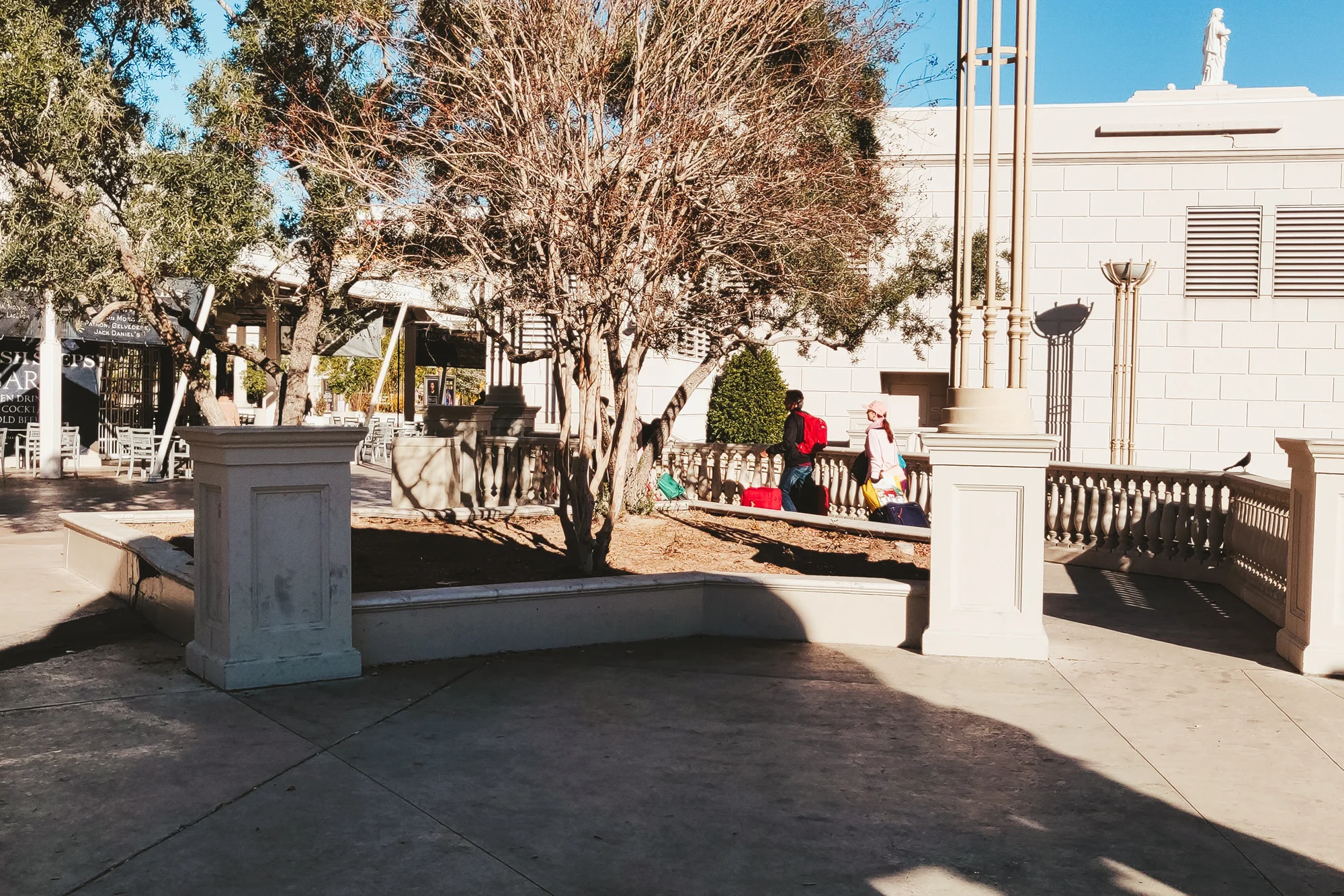 181226_VEGAS-A_01.jpg