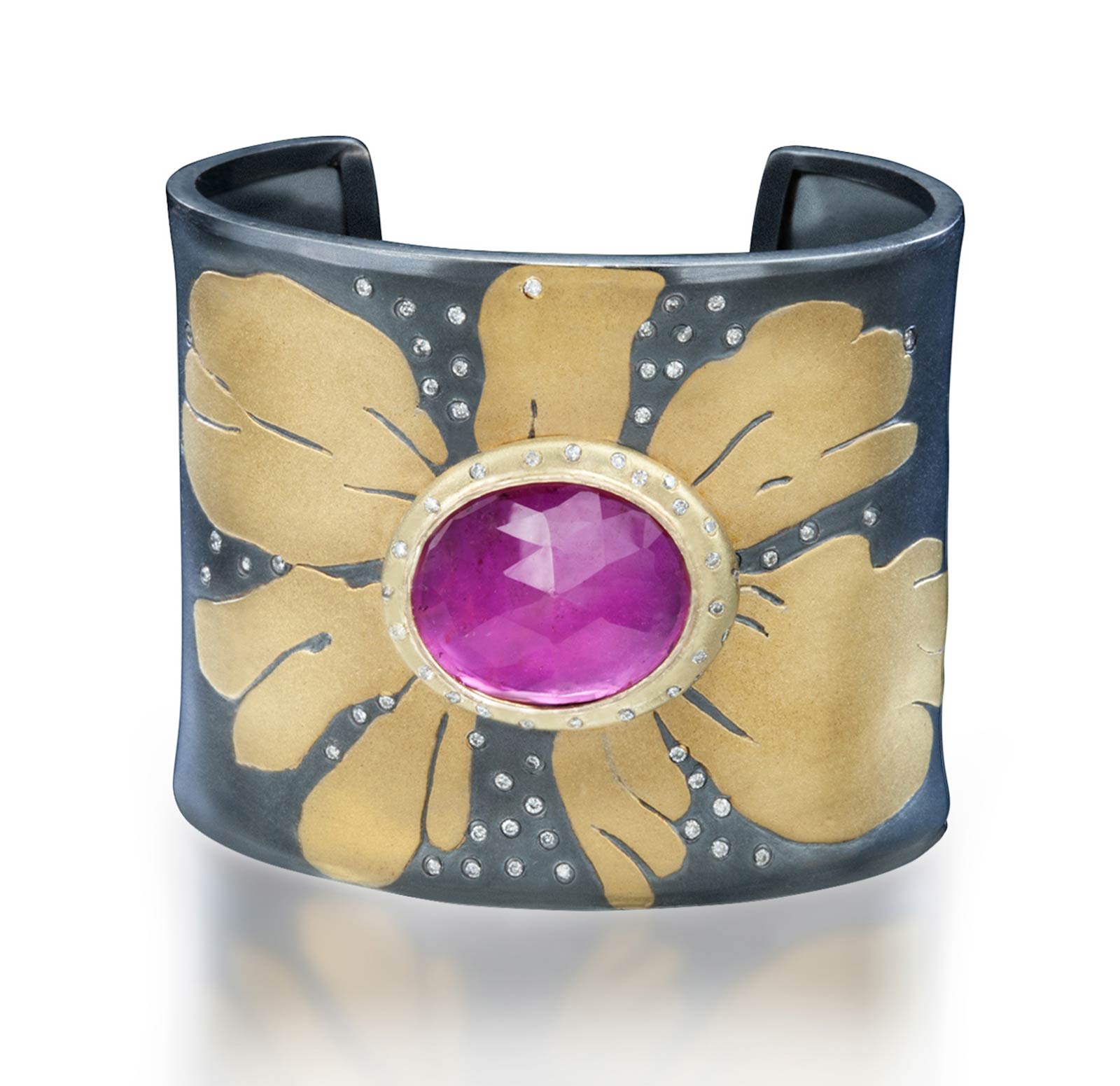 RUBY CUFF of oxidized silver, eighteen karat gold, twenty-two karat gold, diamonds, ruby, 2014. Photograph by Ralph Gabriner.