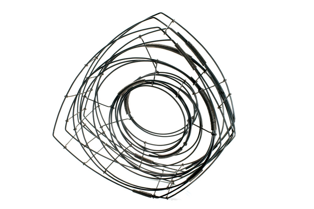 WIRE BRACELET #88 of steel, 15.24 x 17.78 x 7.62 centimeters, 2008.