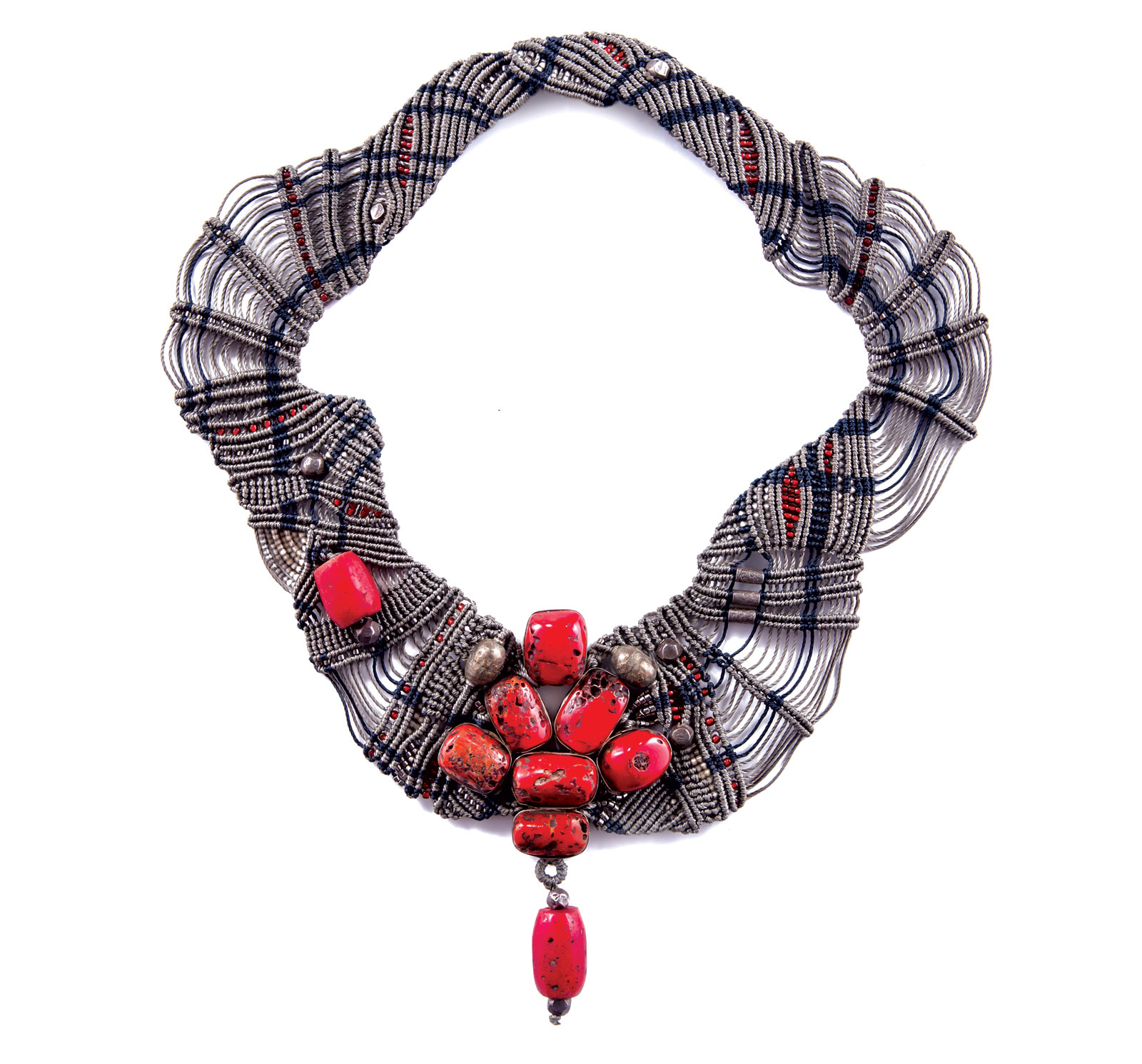 FRIDA of nylon thread, Tibetan coral, glass seed beads, Indonesian silver beads, 2006. Collection of Grace Stewart. Photographs by Katie Gardner, courtesy of Mingei International Museum.