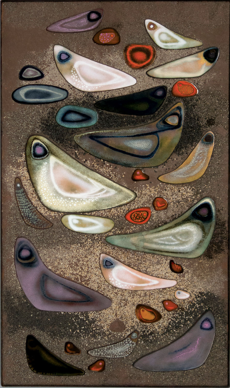 SEA BIRDS PANEL of enamel on copper, sand, paint, 81.28 x 48.26 centimeters, circa 1954. Collection of Georgia Museum of Art, University of Georgia. Photograph courtesy of Georgia Museum of Art.