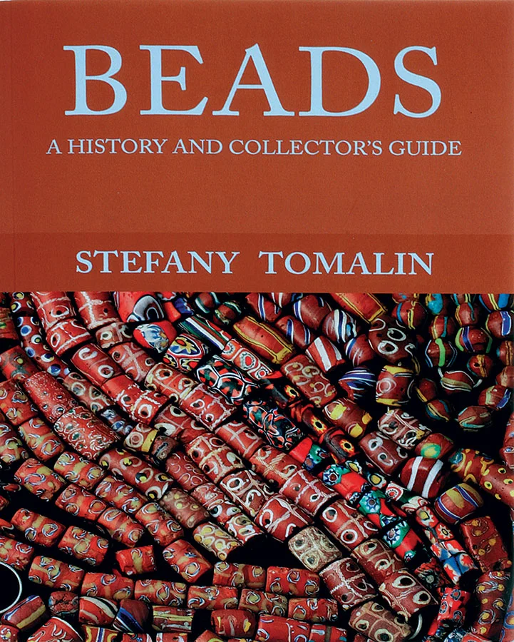 40_4_Bookshelf_IMG_1879b.jpg