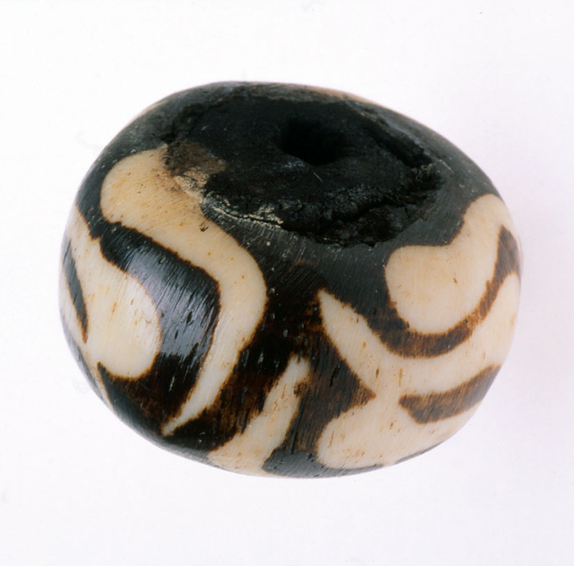 Large East African batik bone bead. RKL