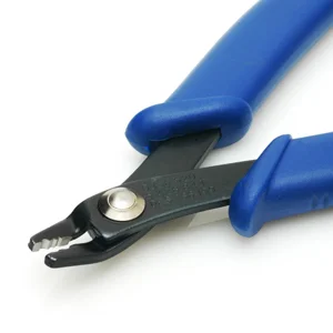 Crimping pliers are used to squeeze the beading wires tightly into the crimps so that the wire is held tightly. CW