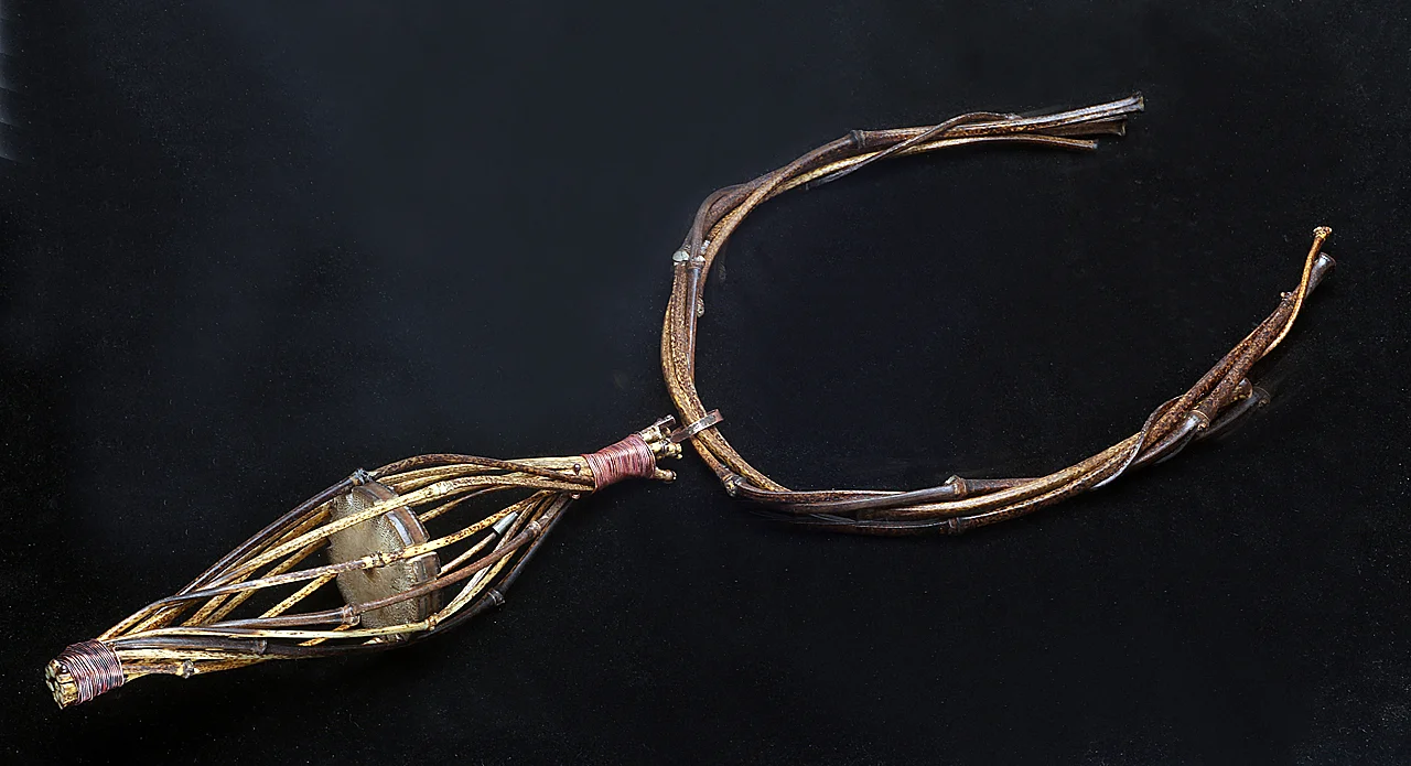 COMPLETED PENDANT ON INTERTWINED TORQUE, not yet finished.