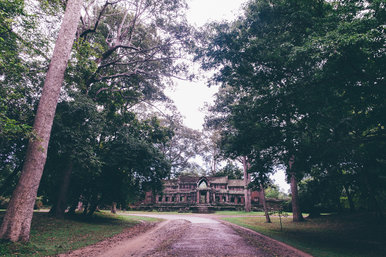 Outer guardhouse at Angkor Wat