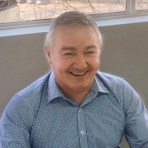 Stephen has over 15 years experience teaching Microsoft products and Business Administration.