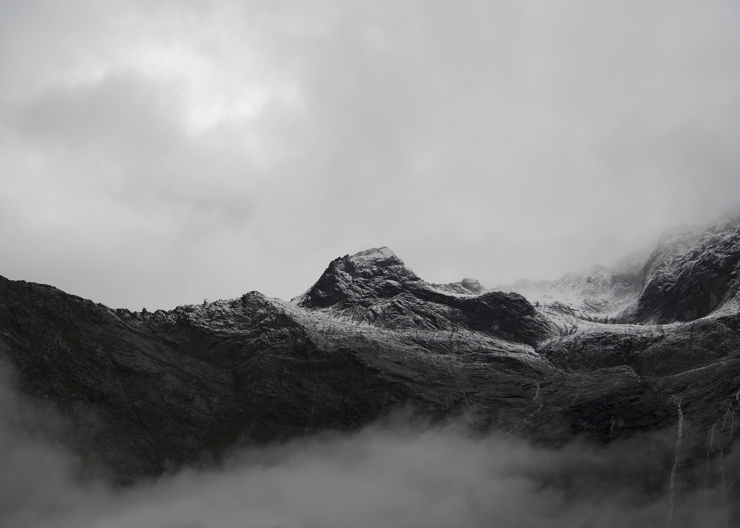 Nick_Horan_Land_of_the_Long_White_Cloud_certain_stillness-.jpg