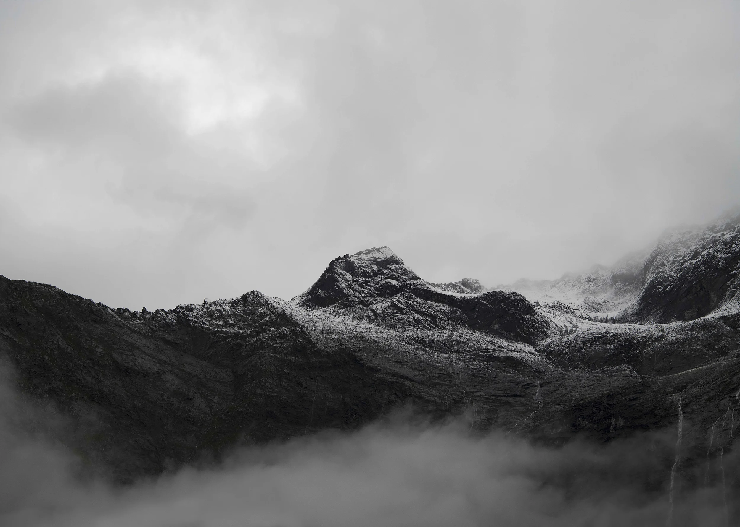 Nick_Horan_Land_of_the_Long_White_Cloud_certain_stillness-.jpg